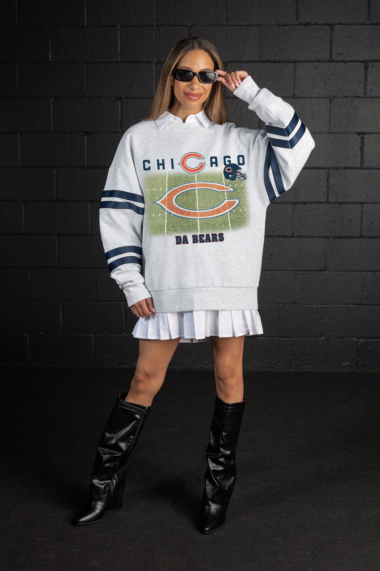 CHICAGO BEARS OFF THE GRID STRIPE SLEEVE CREWNECK SWEATSHIRT