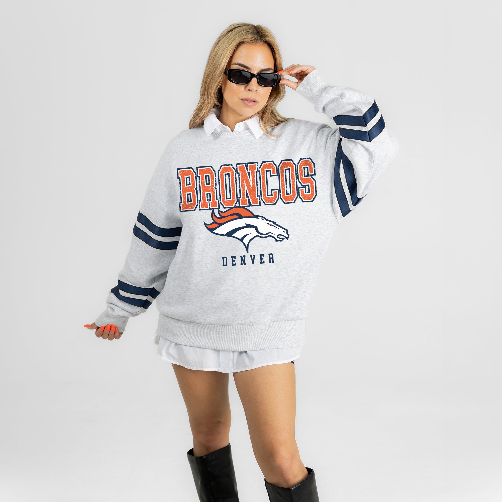 DENVER BRONCOS STADIUM STRIPES STRIPE SLEEVE CREWNECK SWEATSHIRT