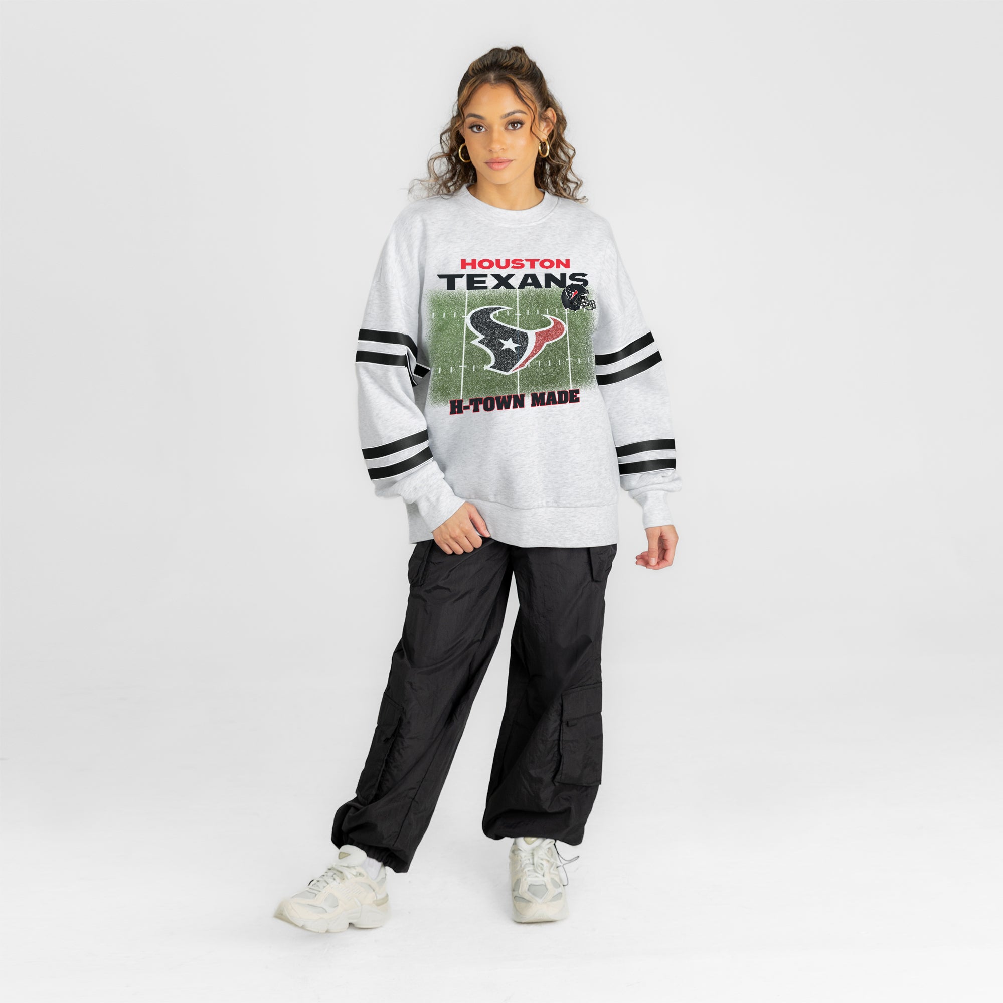 HOUSTON TEXANS OFF THE GRID STRIPE SLEEVE CREWNECK SWEATSHIRT