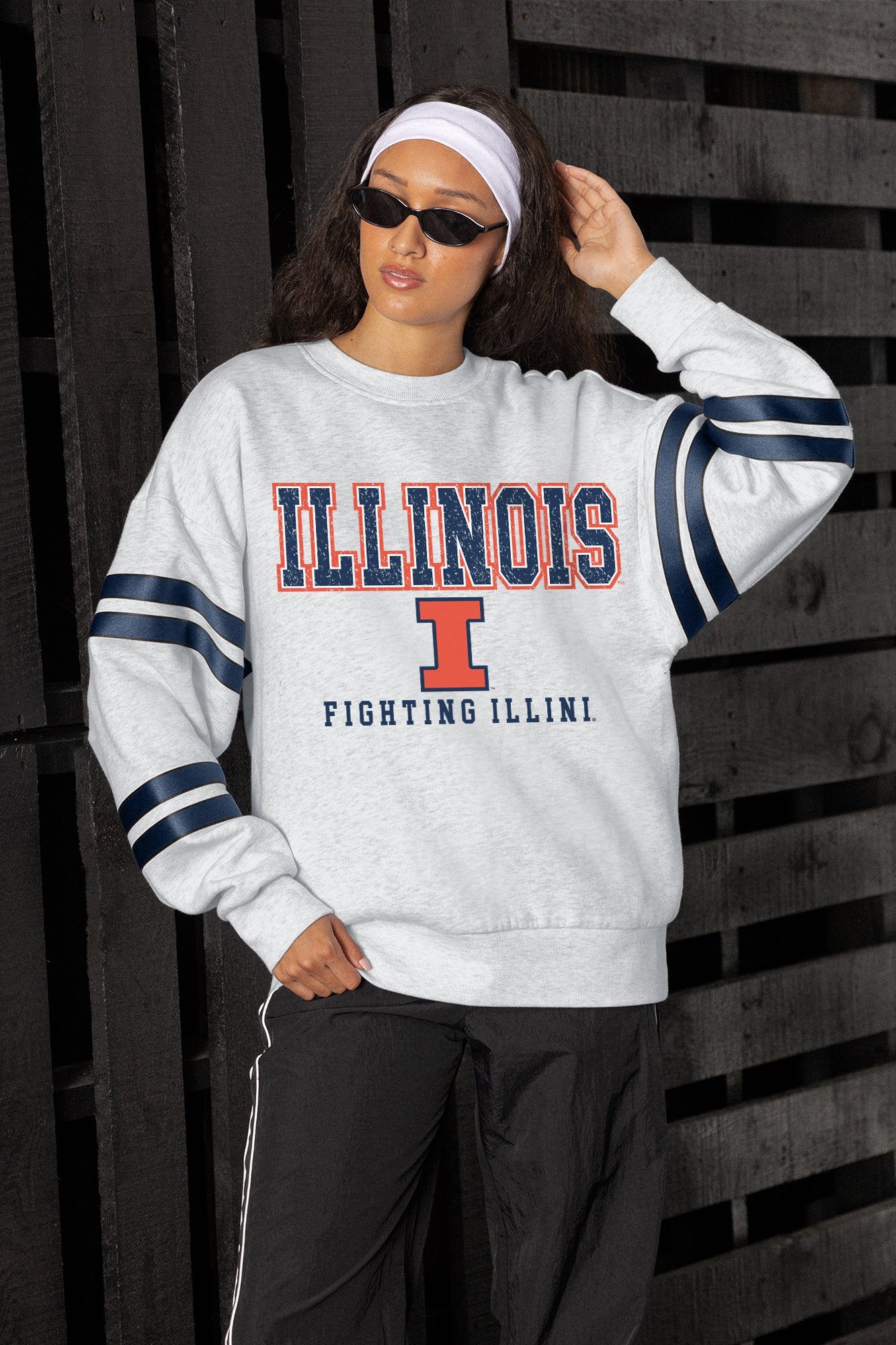 ILLINOIS FIGHTING ILLINI STADIUM STRIPES STRIPE SLEEVE CREWNECK SWEATSHIRT
