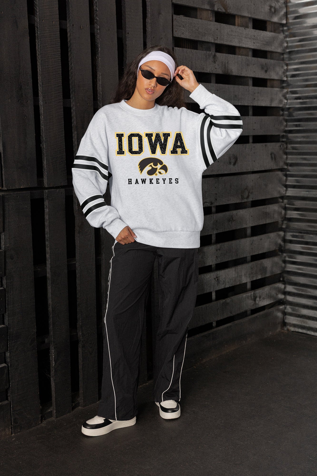 IOWA HAWKEYES STADIUM STRIPES STRIPE SLEEVE CREWNECK SWEATSHIRT