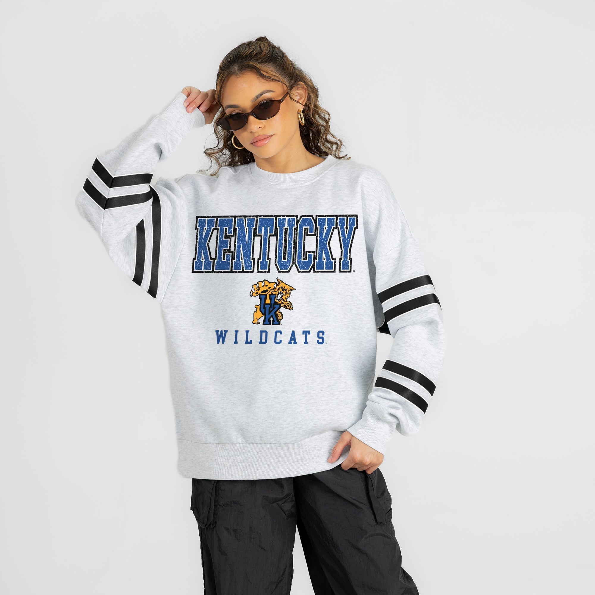 KENTUCKY WILDCATS STADIUM STRIPES STRIPE SLEEVE CREWNECK SWEATSHIRT