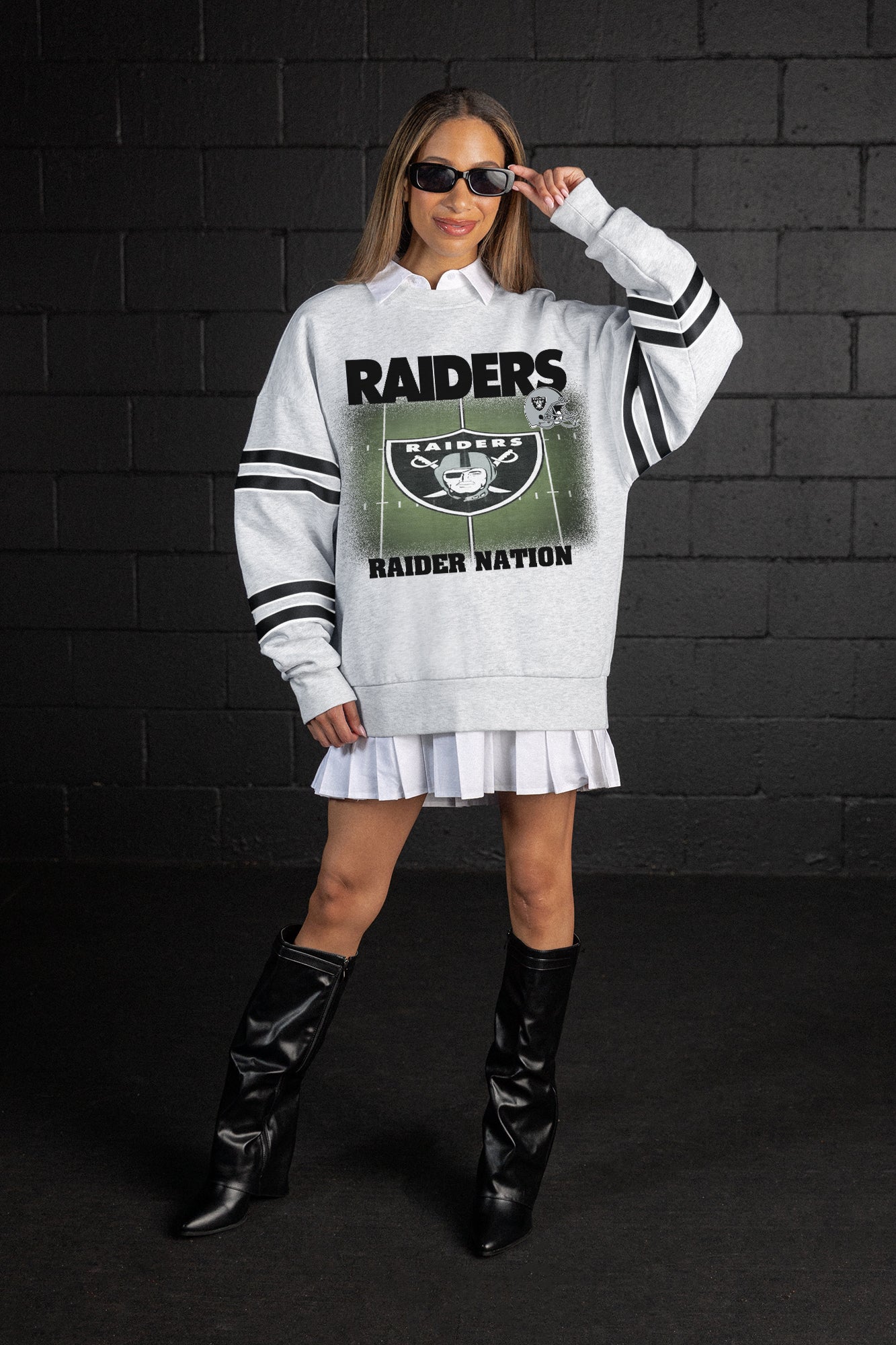 LAS VEGAS RAIDERS OFF THE GRID STRIPE SLEEVE CREWNECK SWEATSHIRT