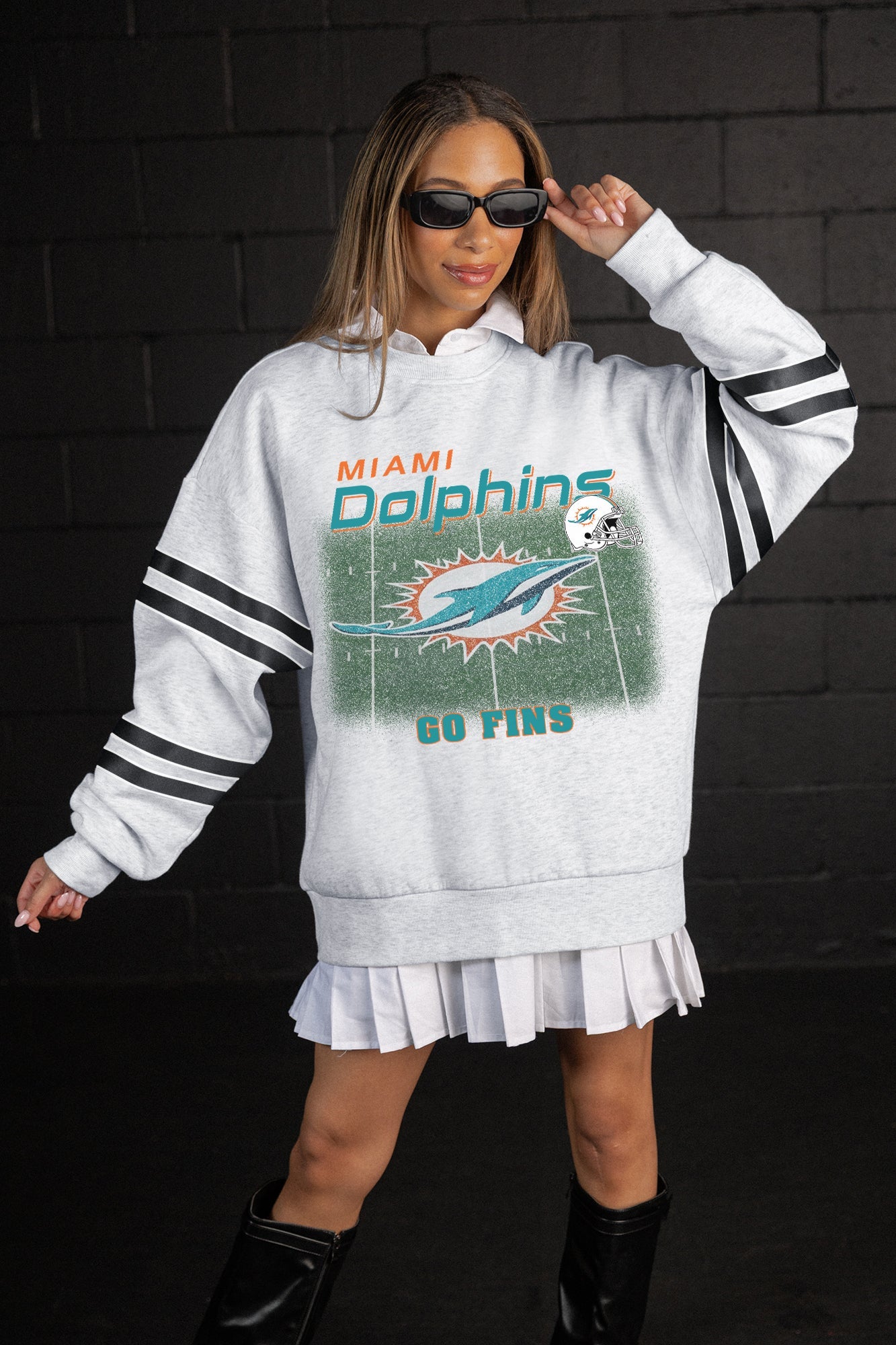 MIAMI DOLPHINS OFF THE GRID STRIPE SLEEVE CREWNECK SWEATSHIRT