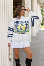 MICHIGAN WOLVERINES OFF THE GRID STRIPE SLEEVE CREWNECK SWEATSHIRT