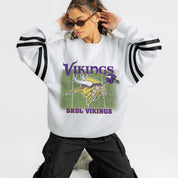MINNESOTA VIKINGS OFF THE GRID STRIPE SLEEVE CREWNECK SWEATSHIRT