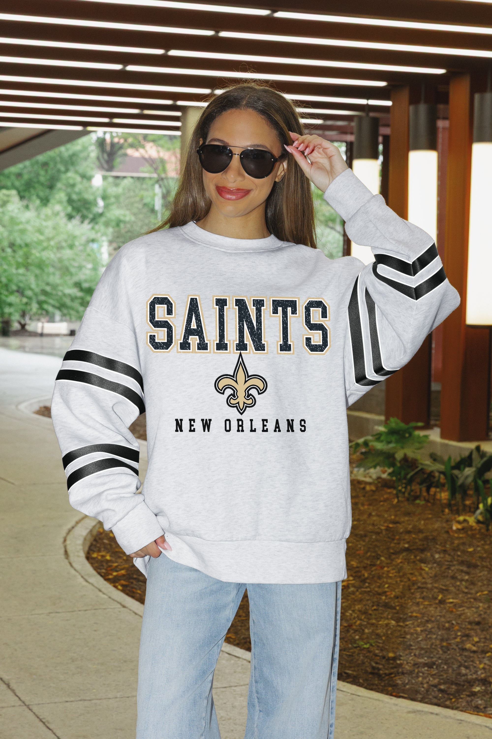 NEW ORLEANS SAINTS STADIUM STRIPES STRIPE SLEEVE CREWNECK SWEATSHIRT