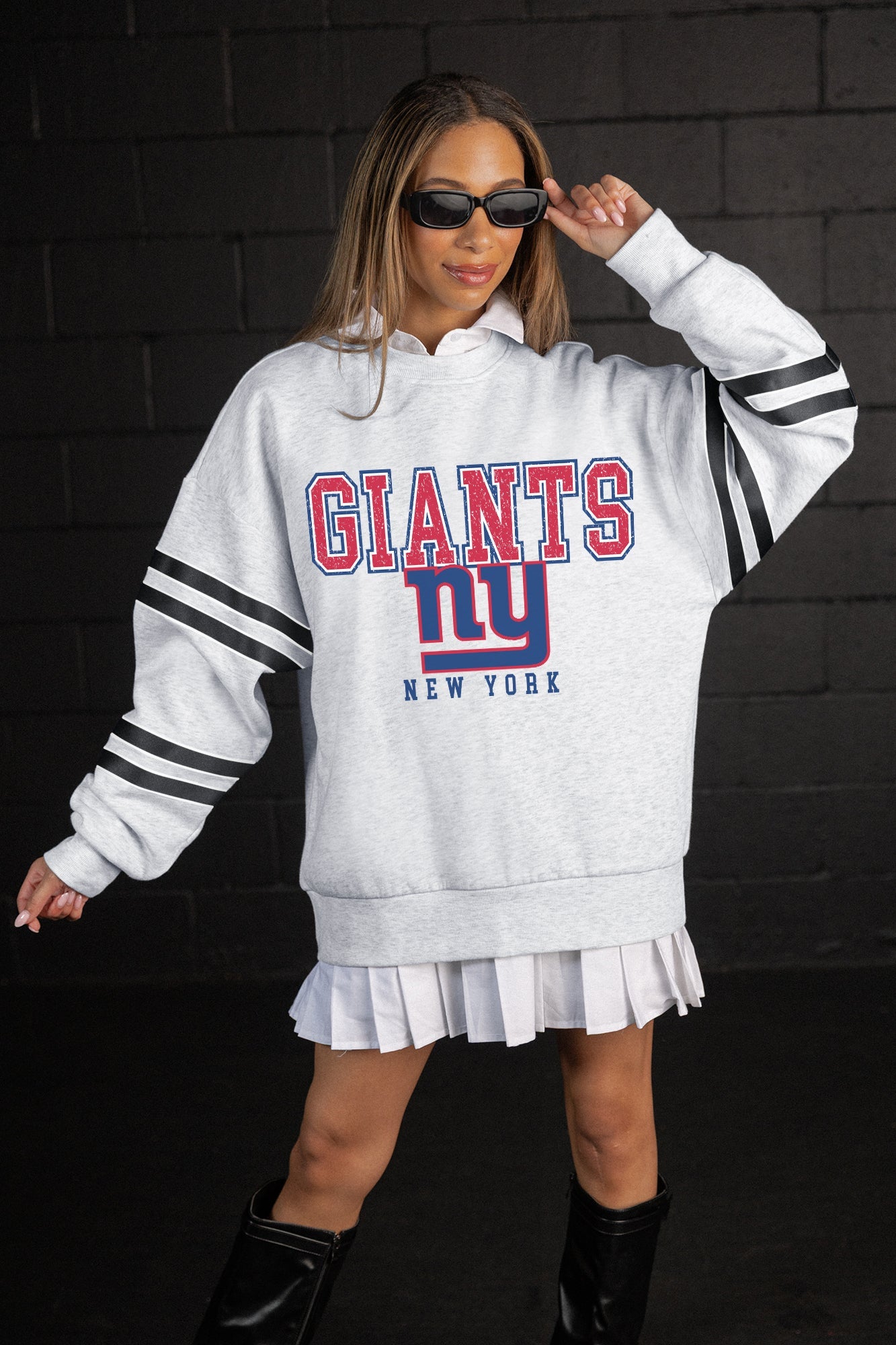 NEW YORK GIANTS STADIUM STRIPES STRIPE SLEEVE CREWNECK SWEATSHIRT
