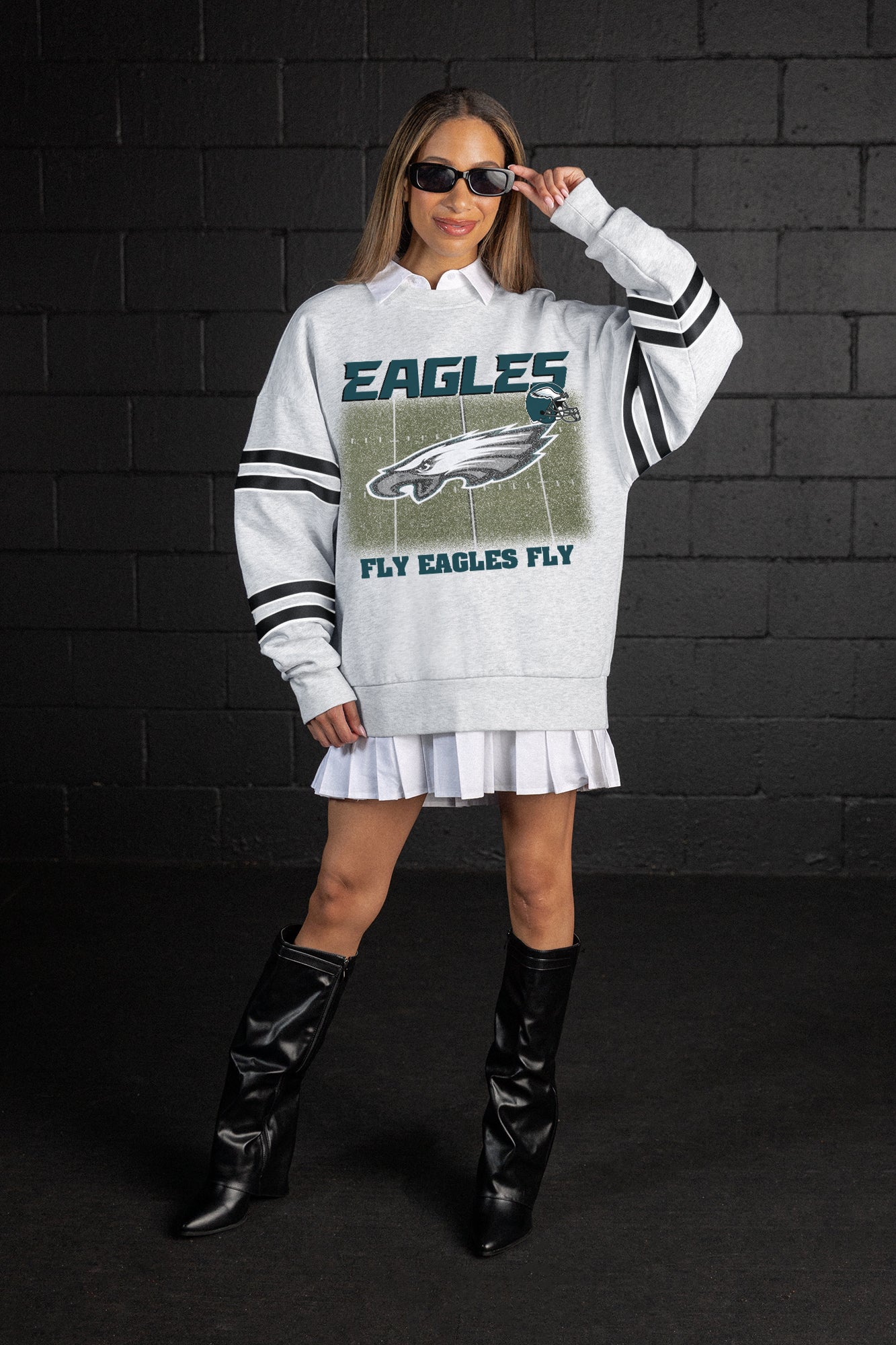 PHILADELPHIA EAGLES OFF THE GRID STRIPE SLEEVE CREWNECK SWEATSHIRT