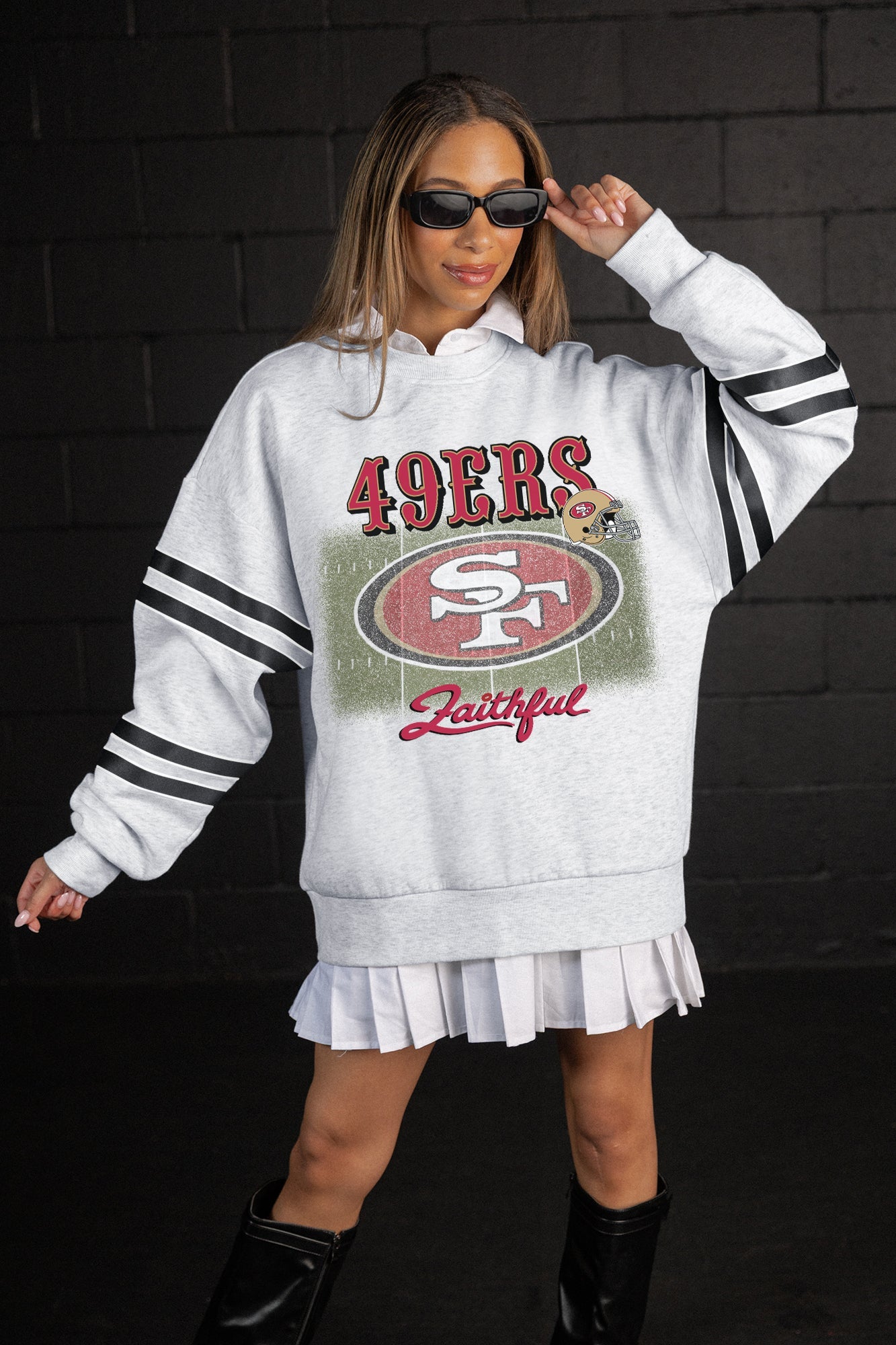 SAN FRANCISCO 49ERS OFF THE GRID STRIPE SLEEVE CREWNECK SWEATSHIRT