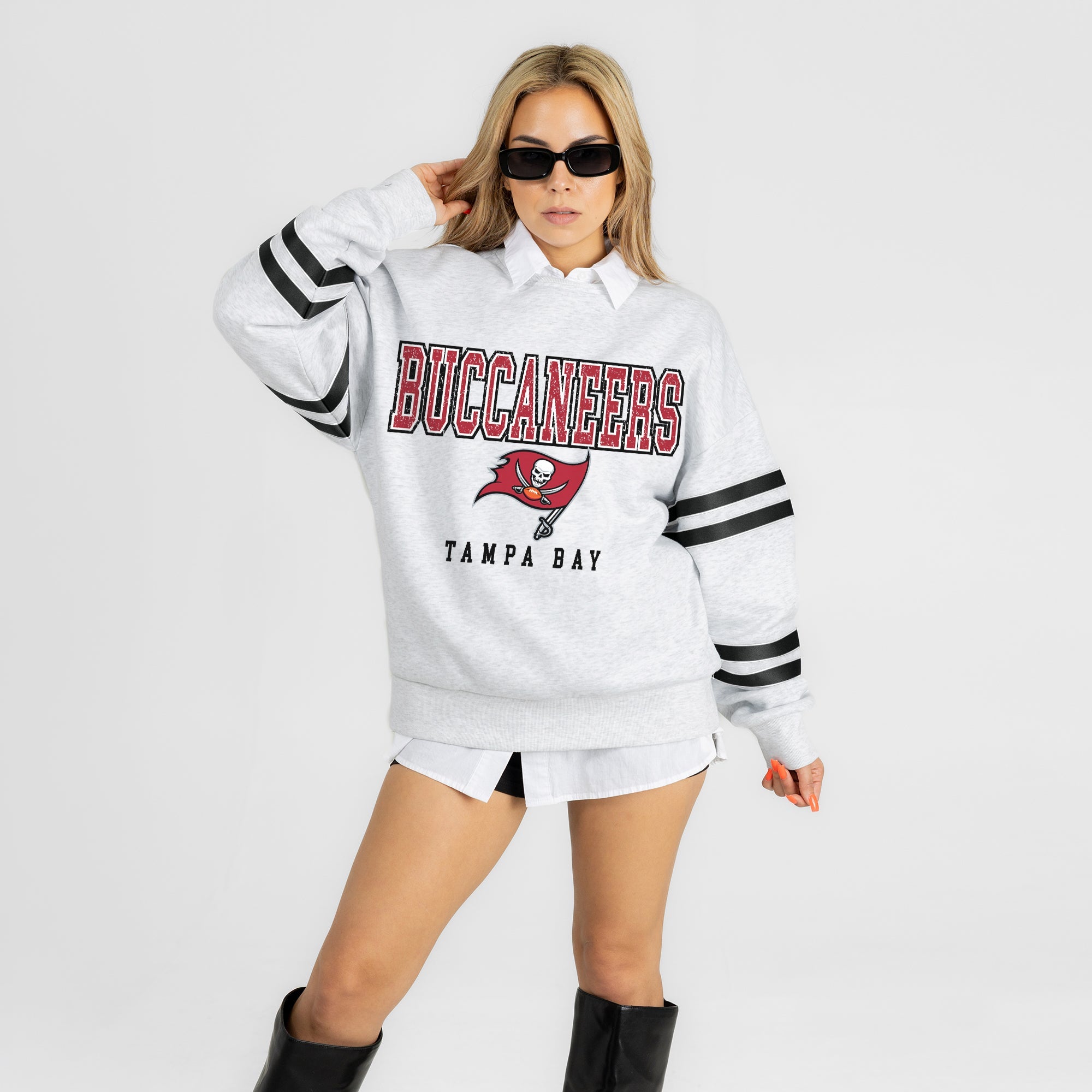 TAMPA BAY BUCCANEERS STADIUM STRIPES STRIPE SLEEVE CREWNECK SWEATSHIRT