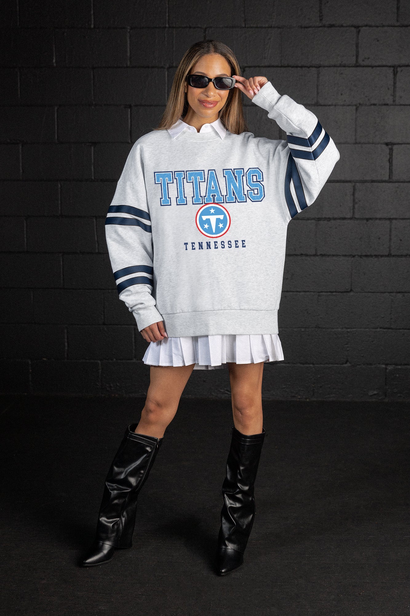 TENNESSEE TITANS STADIUM STRIPES STRIPE SLEEVE CREWNECK SWEATSHIRT
