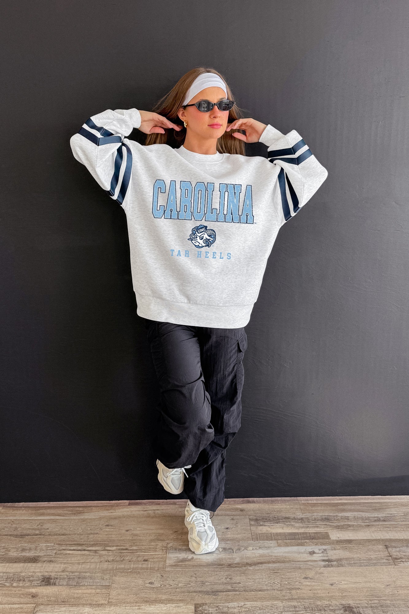 NORTH CAROLINA TAR HEELS STADIUM STRIPES STRIPE SLEEVE CREWNECK SWEATSHIRT