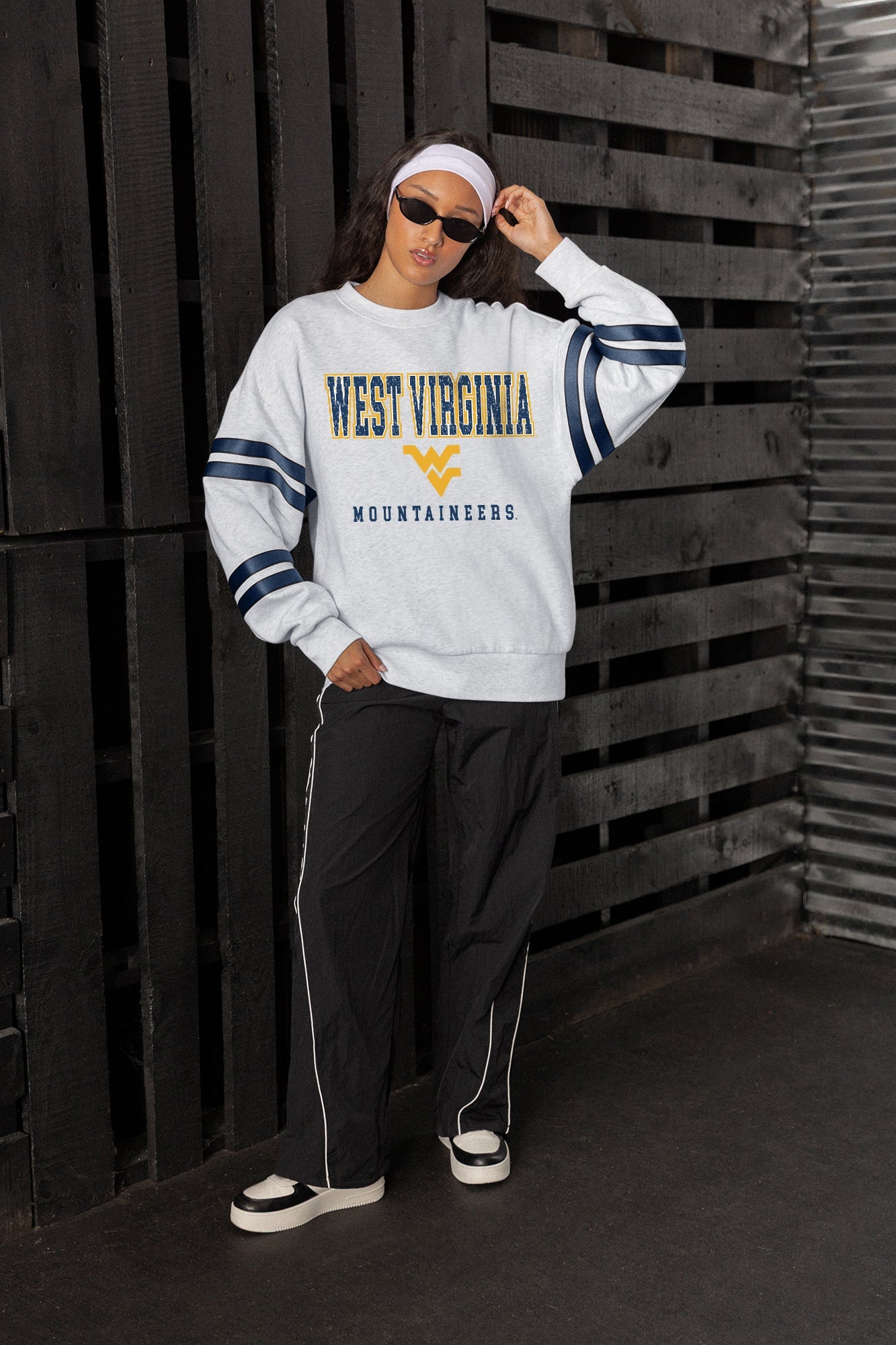 WEST VIRGINIA MOUNTAINEERS STADIUM STRIPES STRIPE SLEEVE CREWNECK SWEATSHIRT
