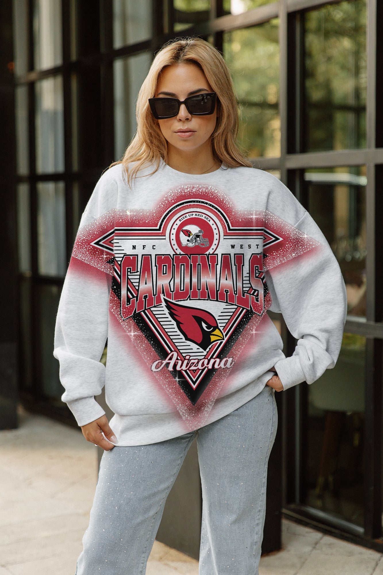 ARIZONA CARDINALS CHASING VICTORY RHINESTONE SPRAY PREMIUM CREWNECK SWEATSHIRT