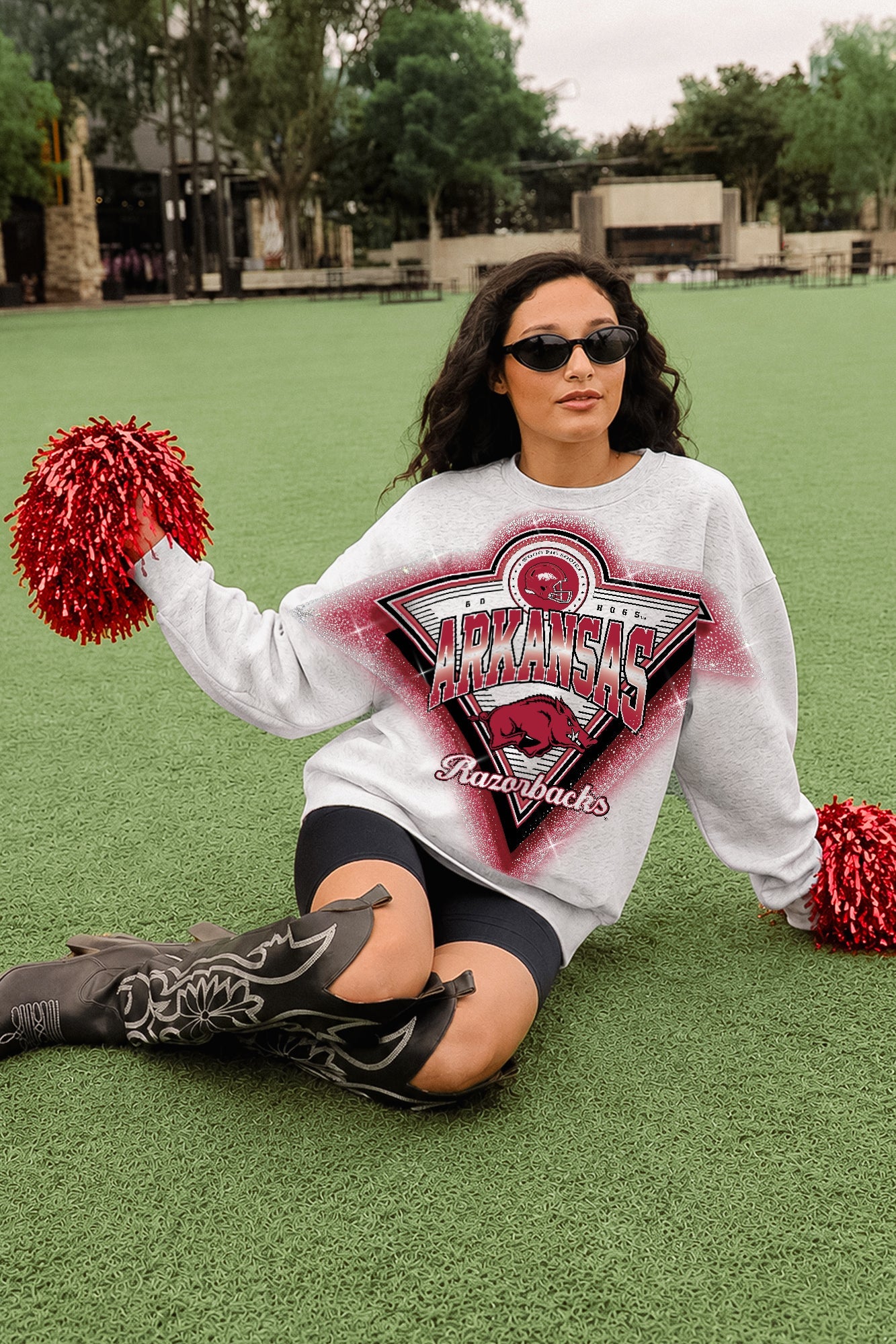 ARKANSAS RAZORBACKS CHASING VICTORY RHINESTONE SPRAY PREMIUM CREWNECK SWEATSHIRT