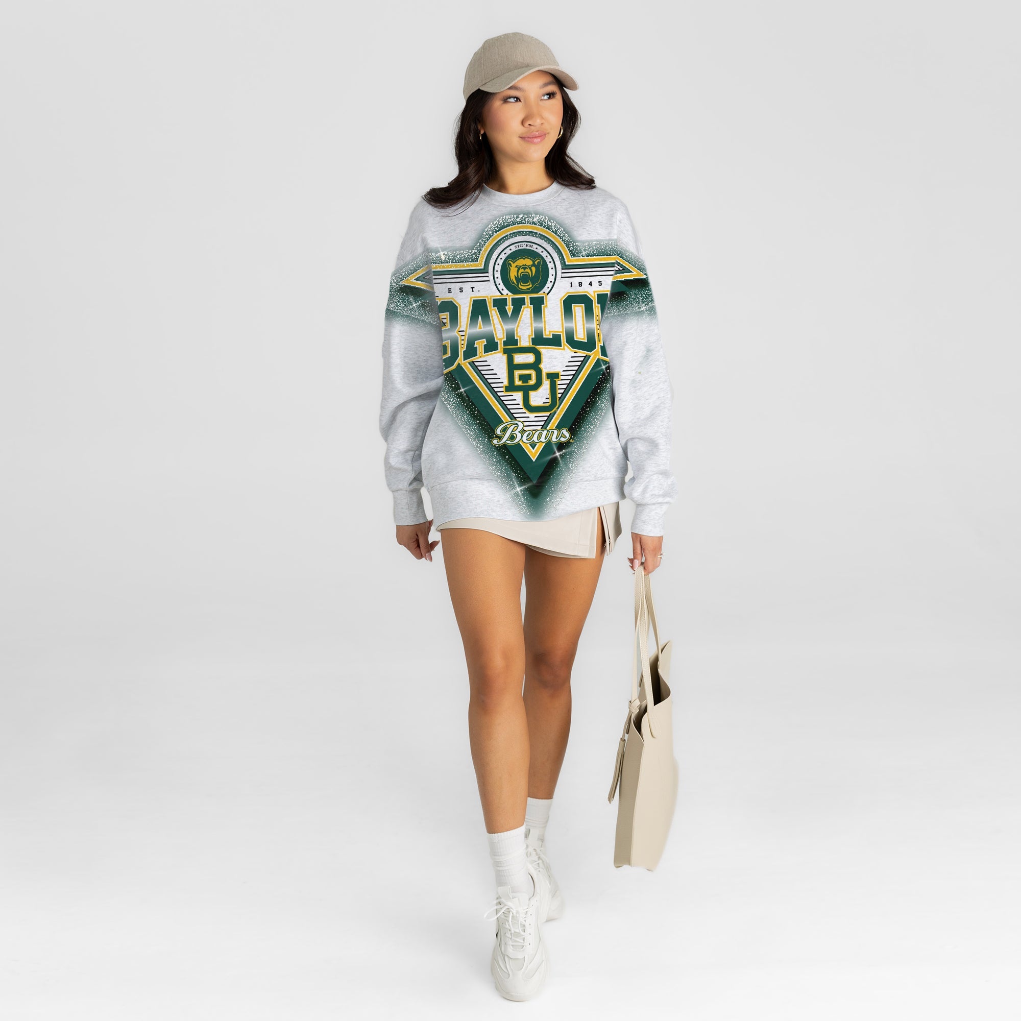 BAYLOR BEARS CHASING VICTORY RHINESTONE SPRAY PREMIUM CREWNECK SWEATSHIRT