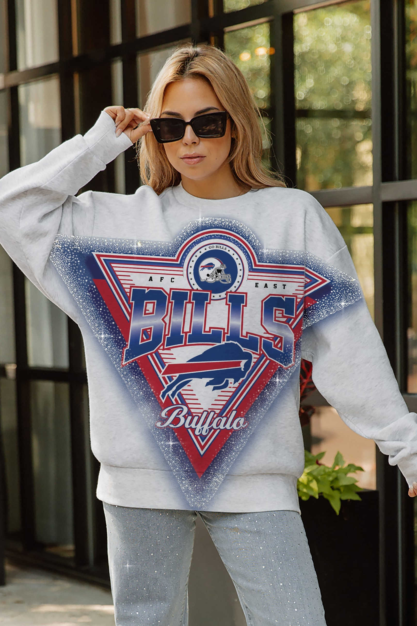 BUFFALO BILLS CHASING VICTORY RHINESTONE SPRAY PREMIUM CREWNECK SWEATSHIRT