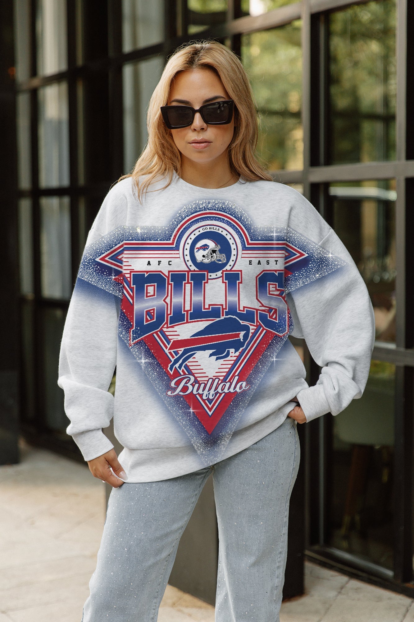 BUFFALO BILLS CHASING VICTORY RHINESTONE SPRAY PREMIUM CREWNECK SWEATSHIRT
