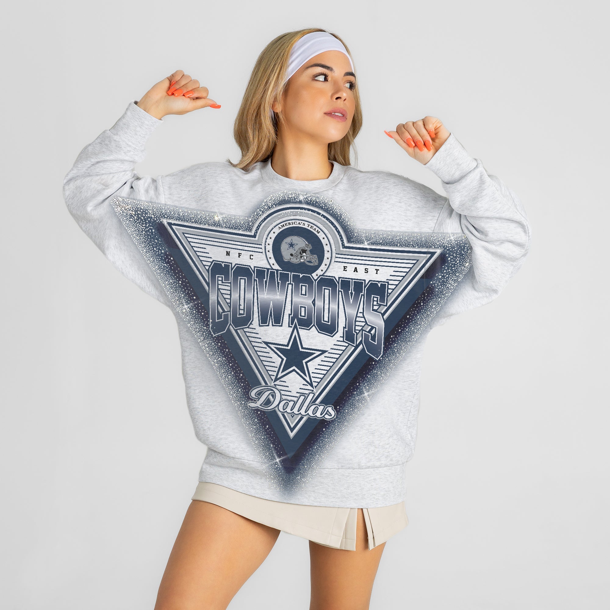 DALLAS COWBOYS CHASING VICTORY RHINESTONE SPRAY PREMIUM CREWNECK SWEATSHIRT