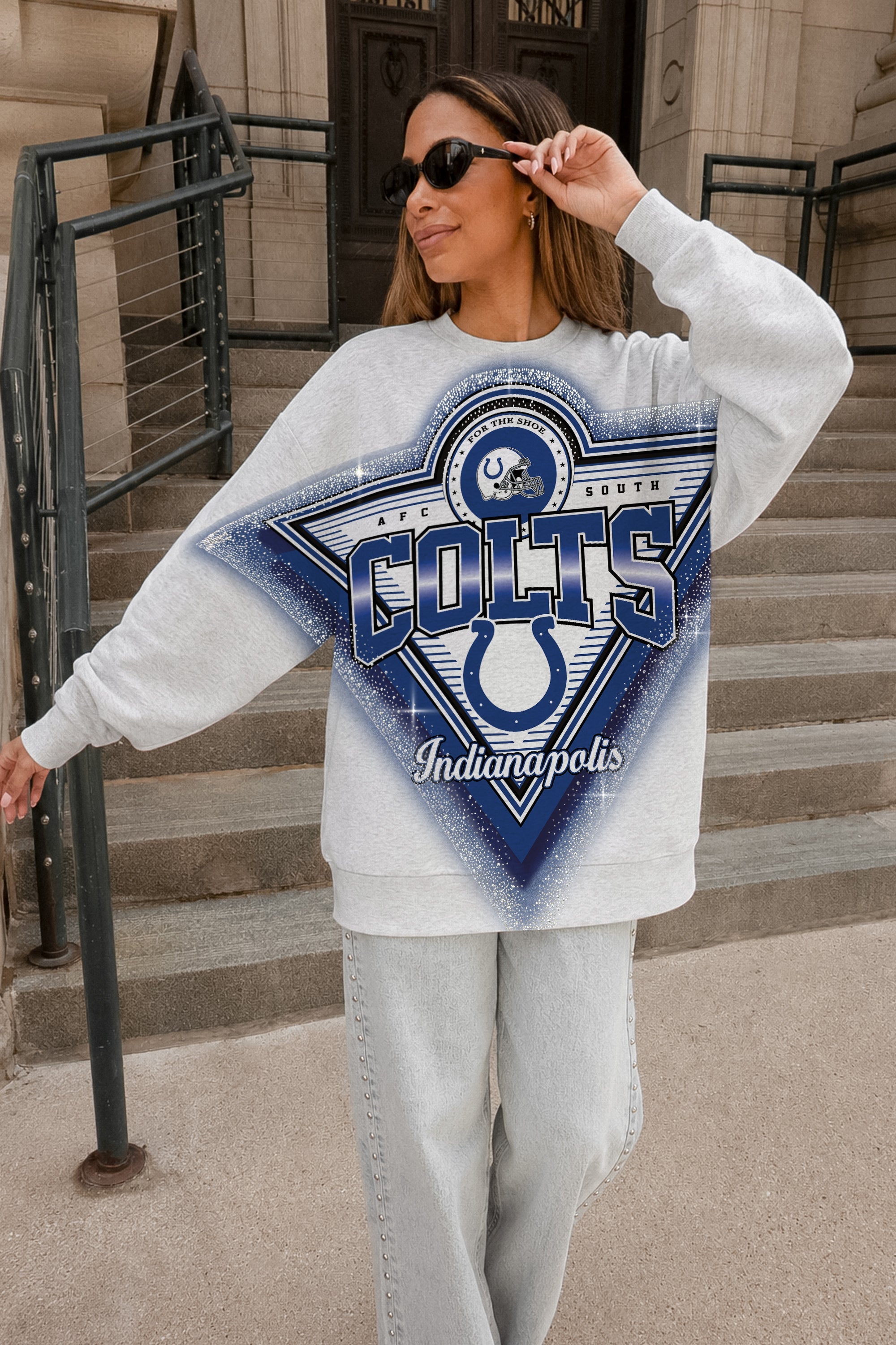 INDIANAPOLIS COLTS CHASING VICTORY RHINESTONE SPRAY PREMIUM CREWNECK SWEATSHIRT