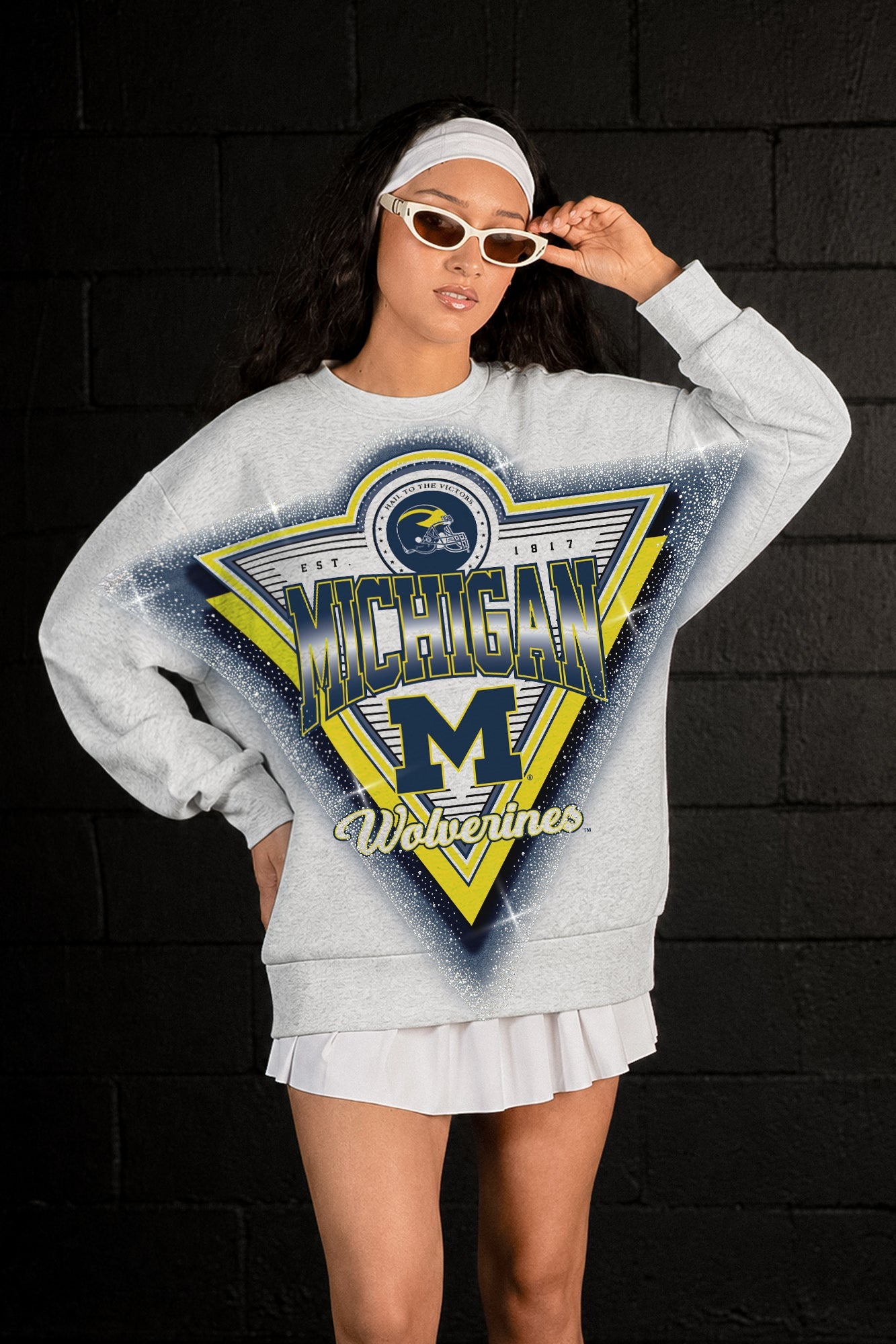 MICHIGAN WOLVERINES CHASING VICTORY RHINESTONE SPRAY PREMIUM CREWNECK SWEATSHIRT