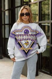 MINNESOTA VIKINGS CHASING VICTORY RHINESTONE SPRAY PREMIUM CREWNECK SWEATSHIRT