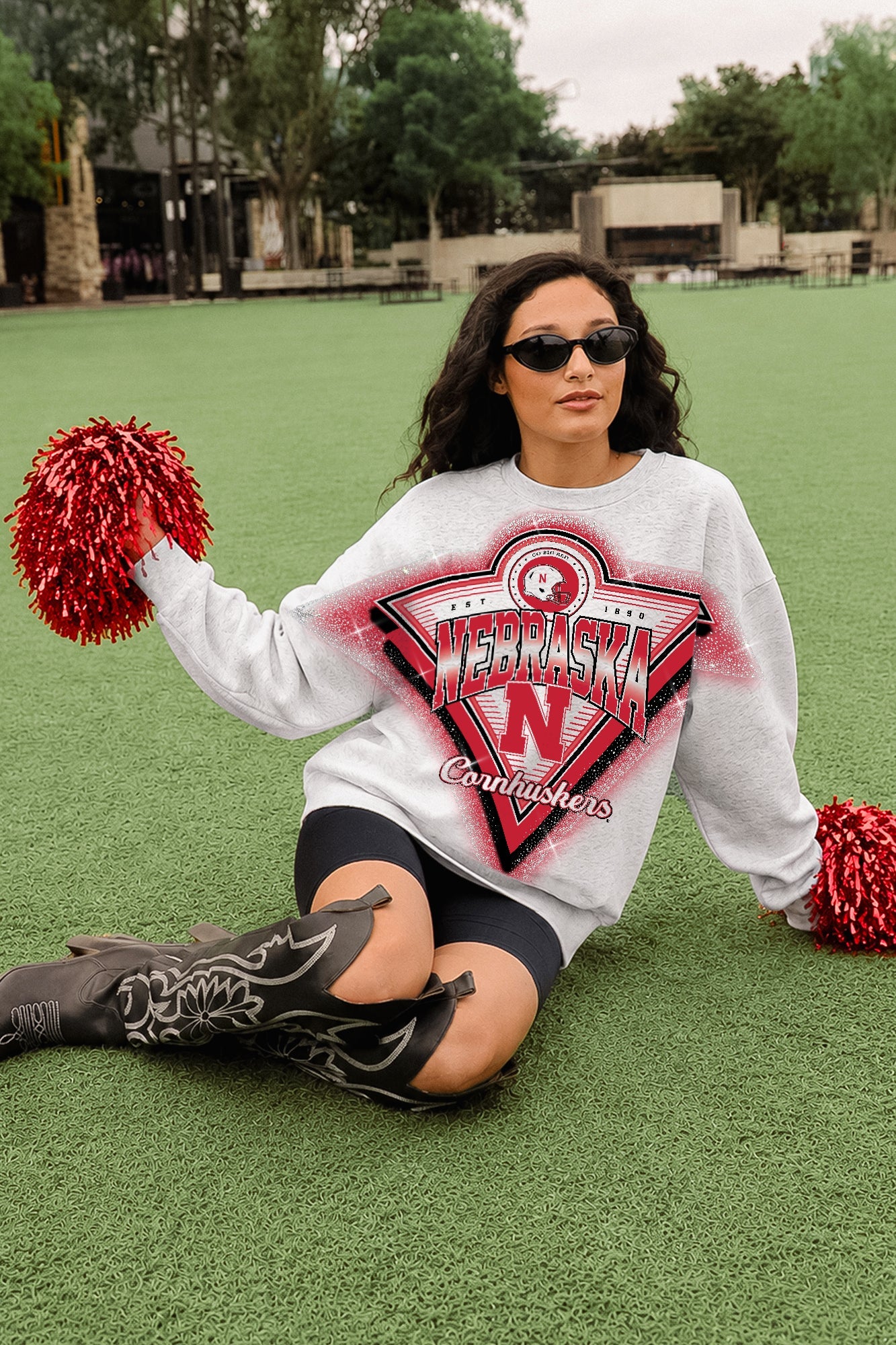 NEBRASKA CORNHUSKERS CHASING VICTORY RHINESTONE SPRAY PREMIUM CREWNECK SWEATSHIRT