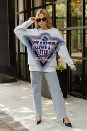 NEW YORK GIANTS CHASING VICTORY RHINESTONE SPRAY PREMIUM CREWNECK SWEATSHIRT