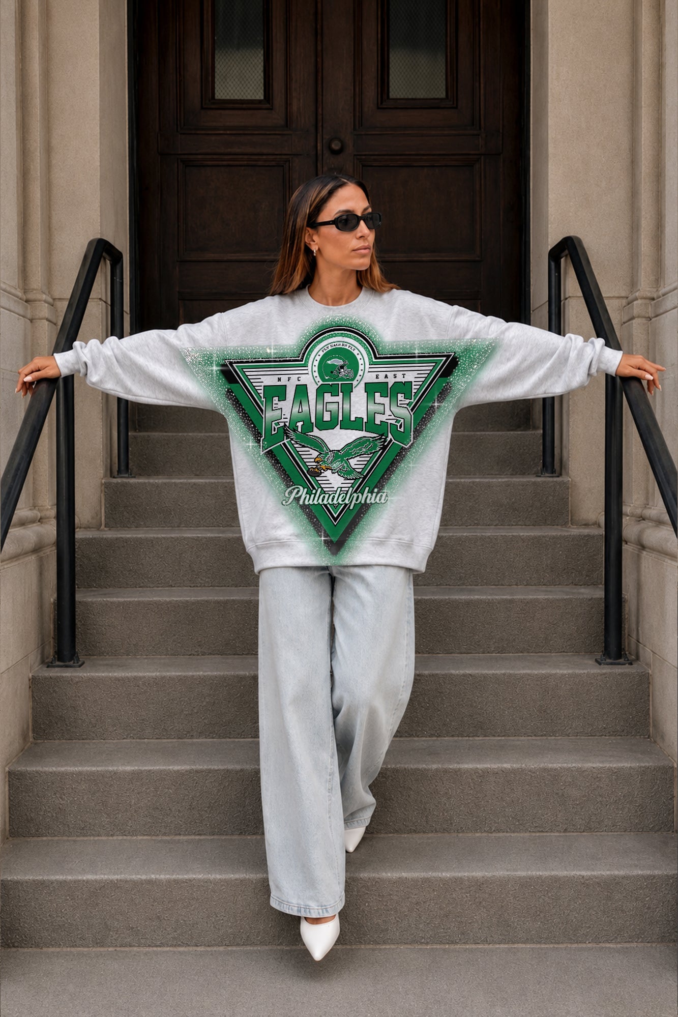 PHILADELPHIA EAGLES CHASING VICTORY RHINESTONE SPRAY PREMIUM CREWNECK SWEATSHIRT