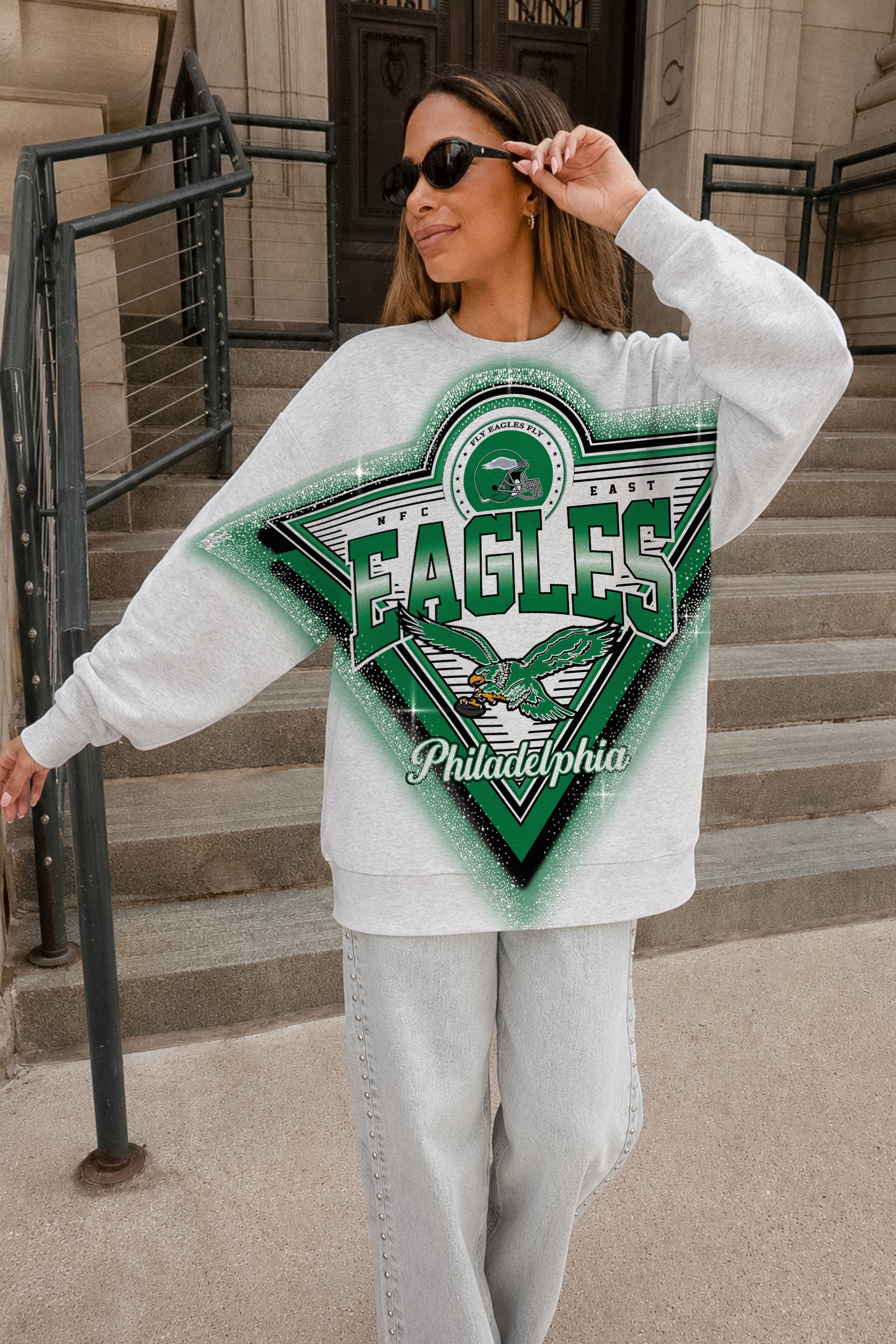 PHILADELPHIA EAGLES CHASING VICTORY RHINESTONE SPRAY PREMIUM CREWNECK SWEATSHIRT