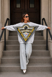 PITTSBURGH STEELERS CHASING VICTORY RHINESTONE SPRAY PREMIUM CREWNECK SWEATSHIRT