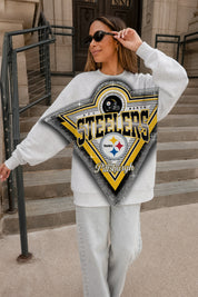 PITTSBURGH STEELERS CHASING VICTORY RHINESTONE SPRAY PREMIUM CREWNECK SWEATSHIRT