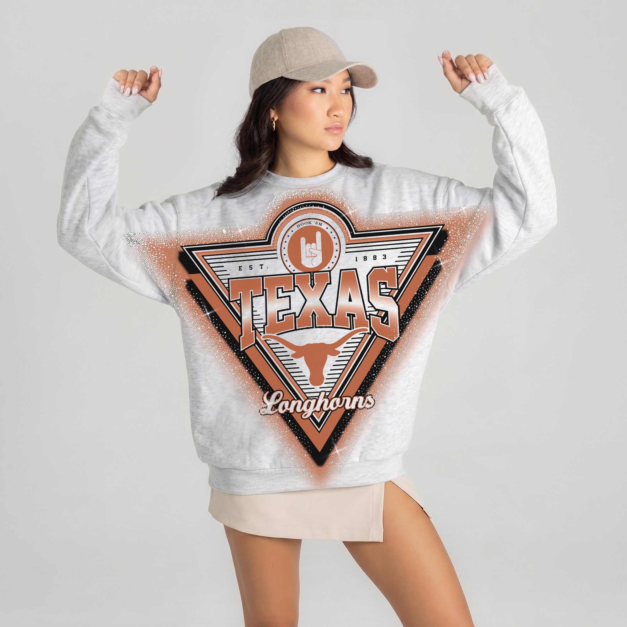 TEXAS LONGHORNS CHASING VICTORY RHINESTONE SPRAY PREMIUM CREWNECK SWEATSHIRT