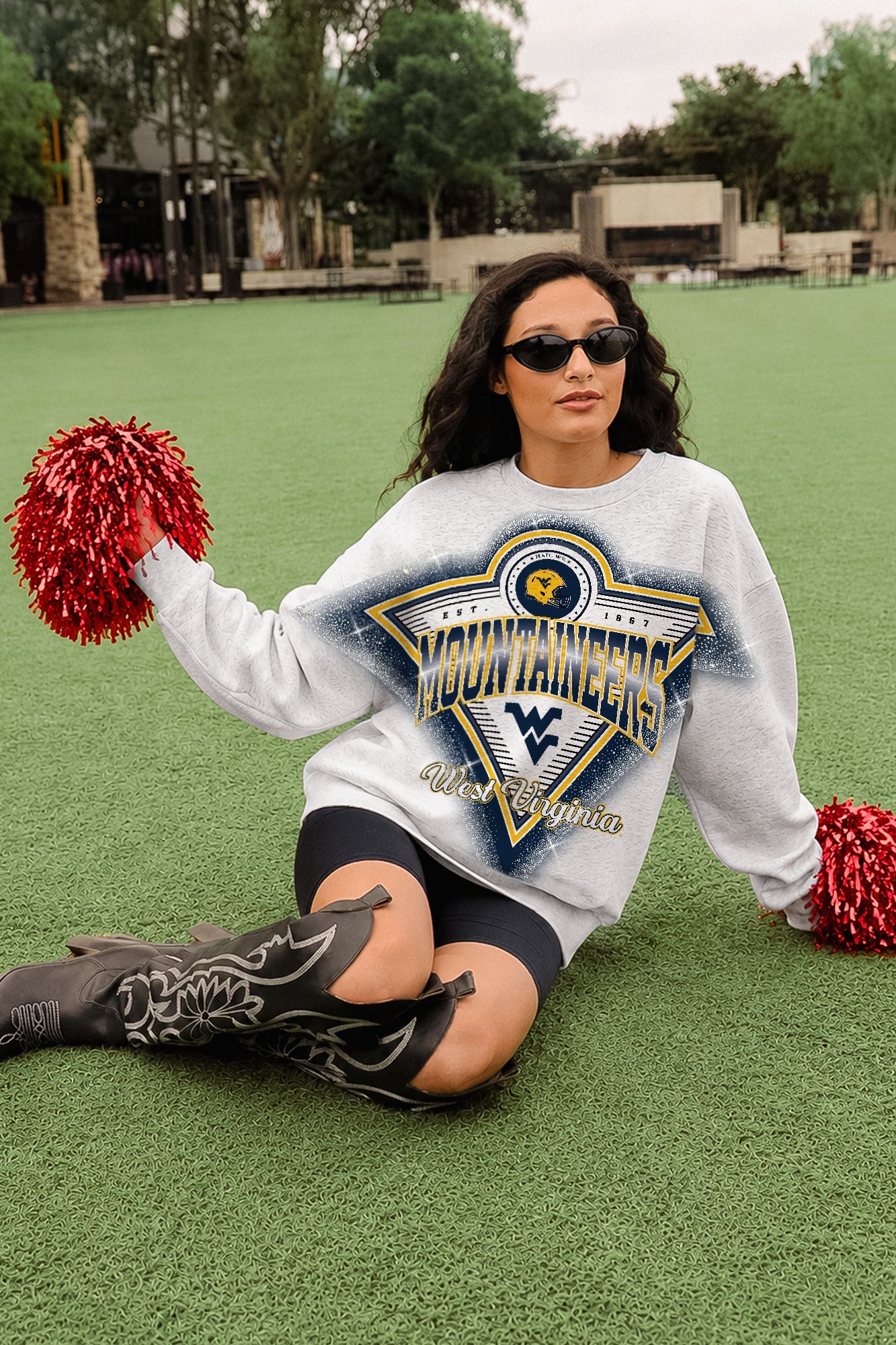 WEST VIRGINIA MOUNTAINEERS CHASING VICTORY RHINESTONE SPRAY PREMIUM CREWNECK SWEATSHIRT