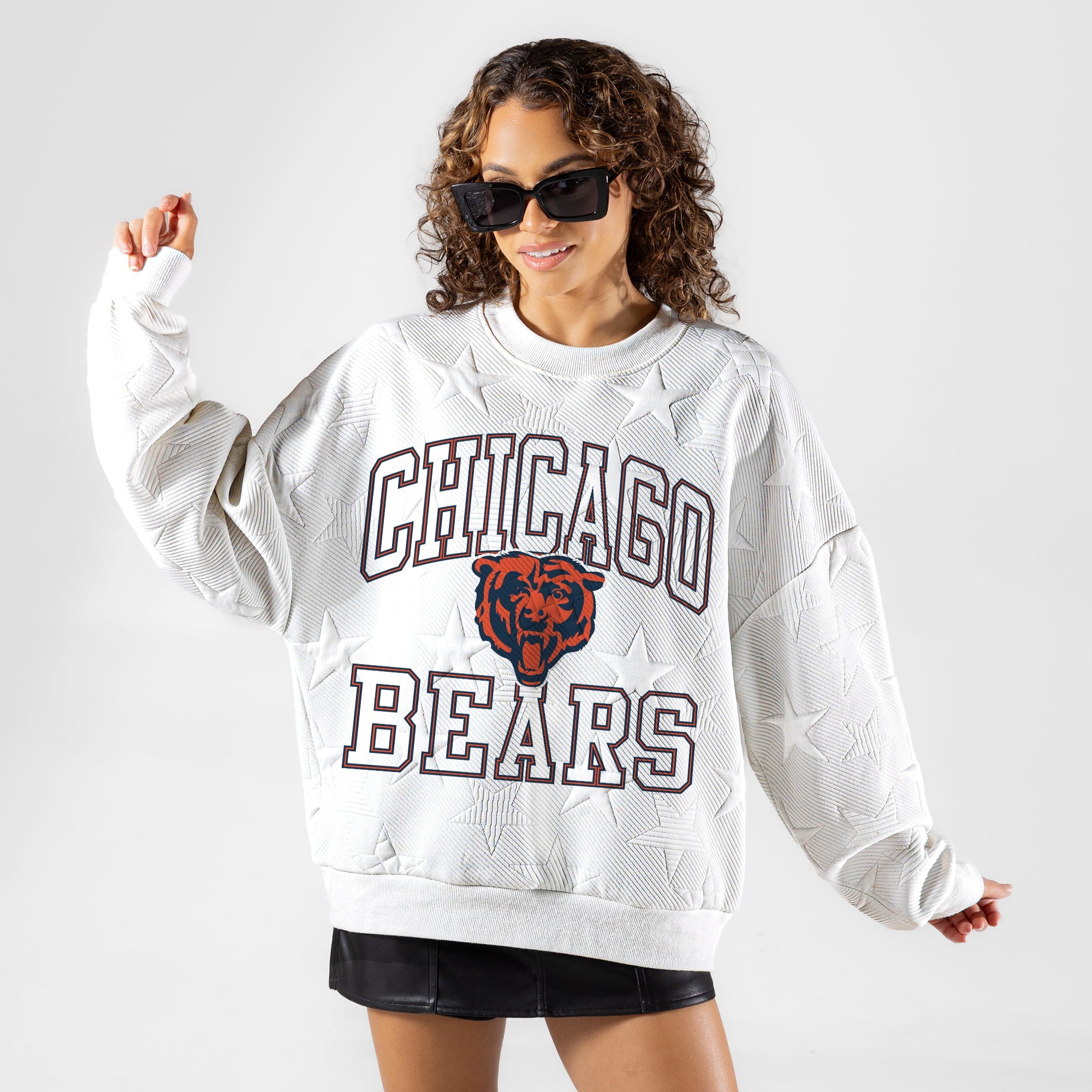CHICAGO BEARS BIG PLAY ENERGY EMBOSSED STAR CREWNECK