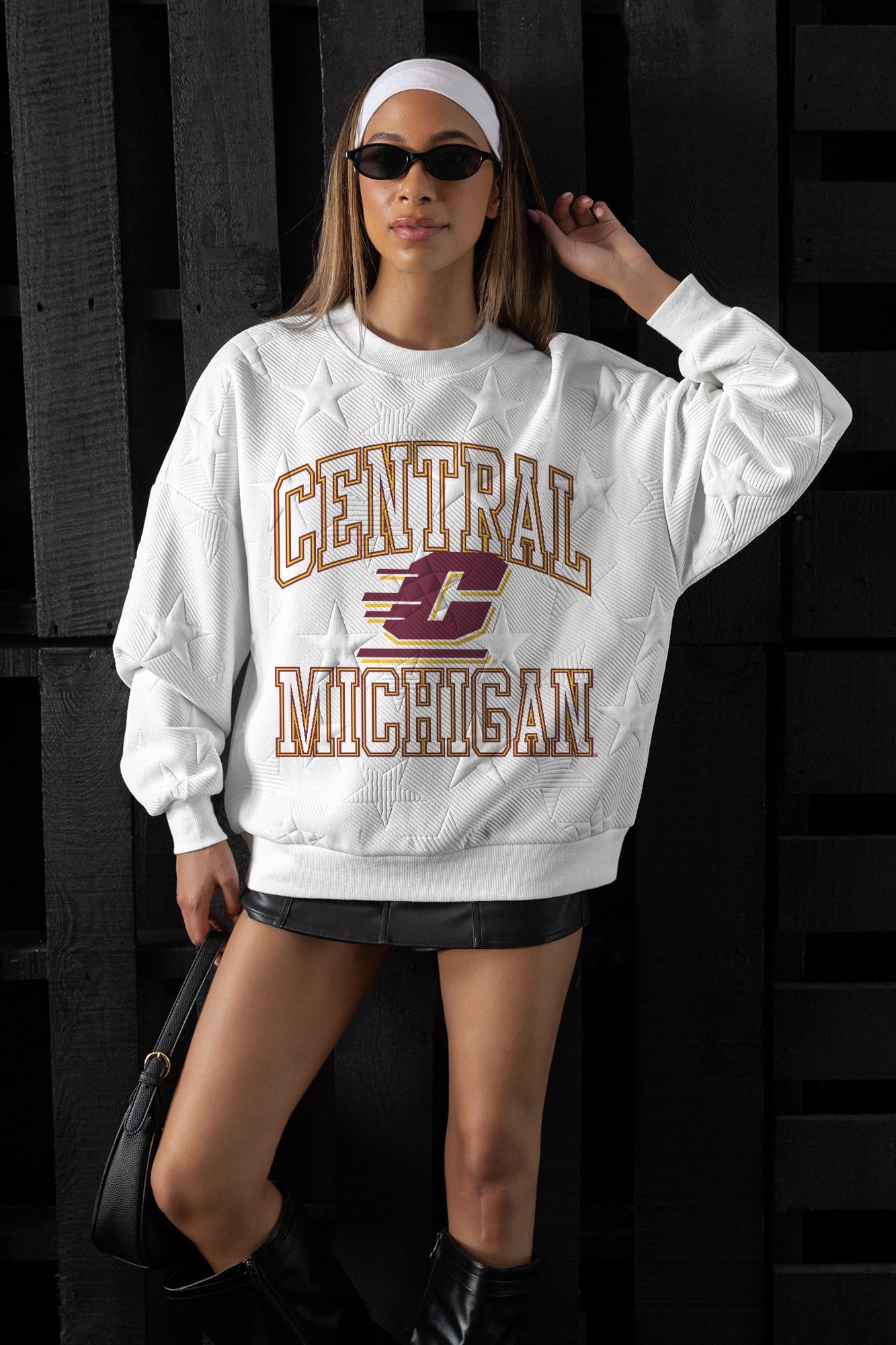 CENTRAL MICHIGAN CHIPPEWAS BIG PLAY ENERGY EMBOSSED STAR CREWNECK
