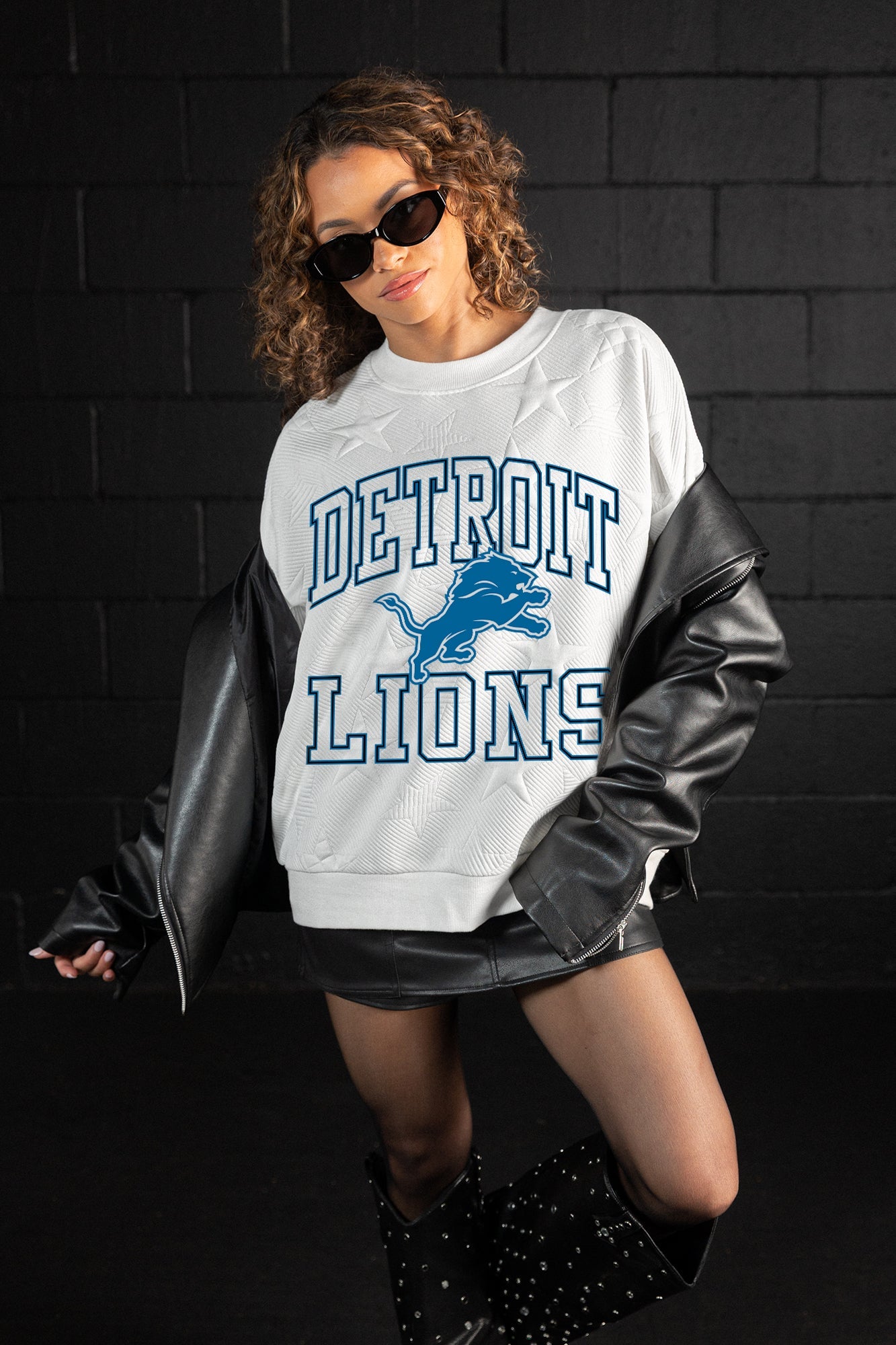 DETROIT LIONS BIG PLAY ENERGY EMBOSSED STAR CREWNECK