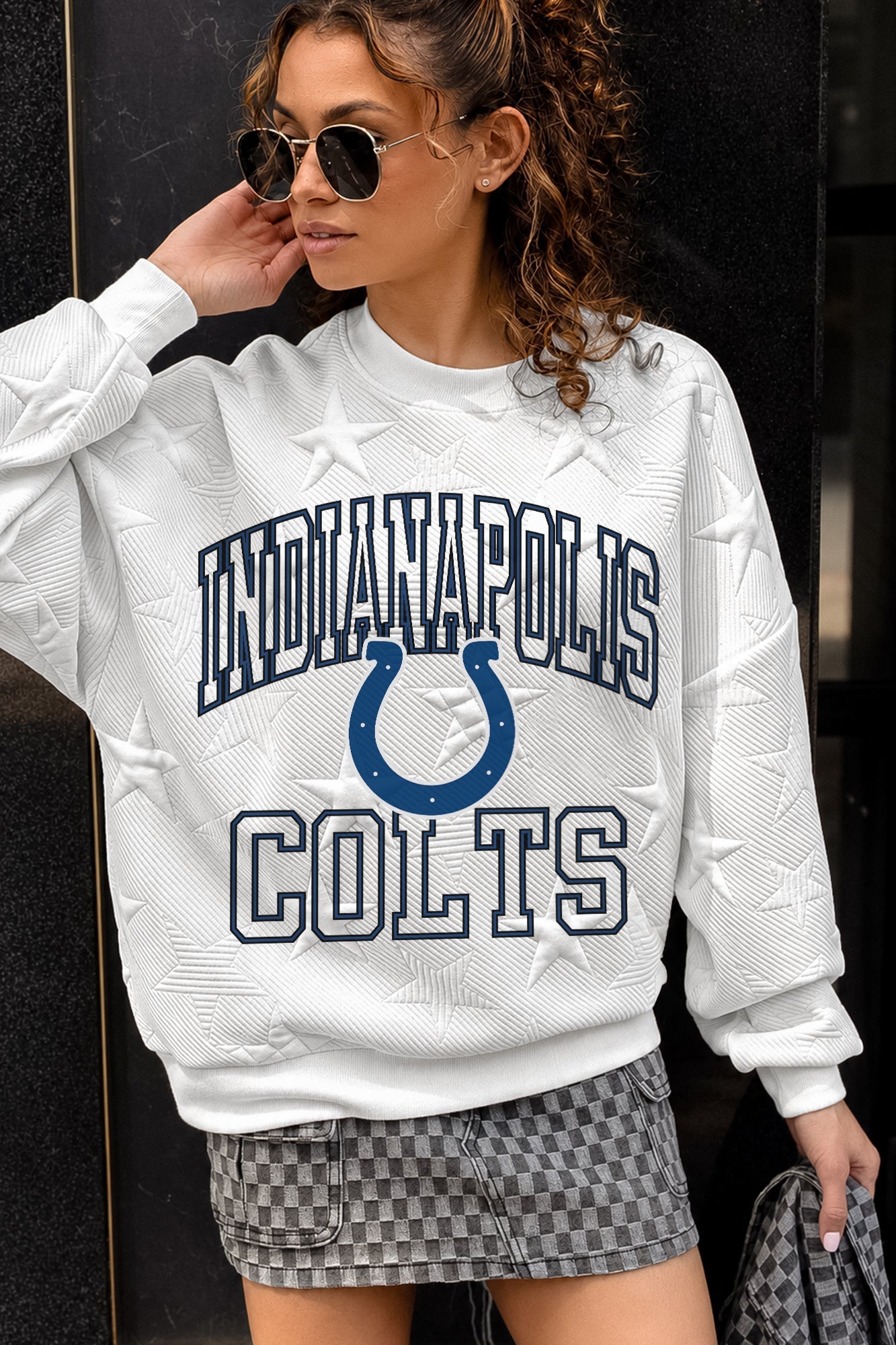 INDIANAPOLIS COLTS BIG PLAY ENERGY EMBOSSED STAR CREWNECK