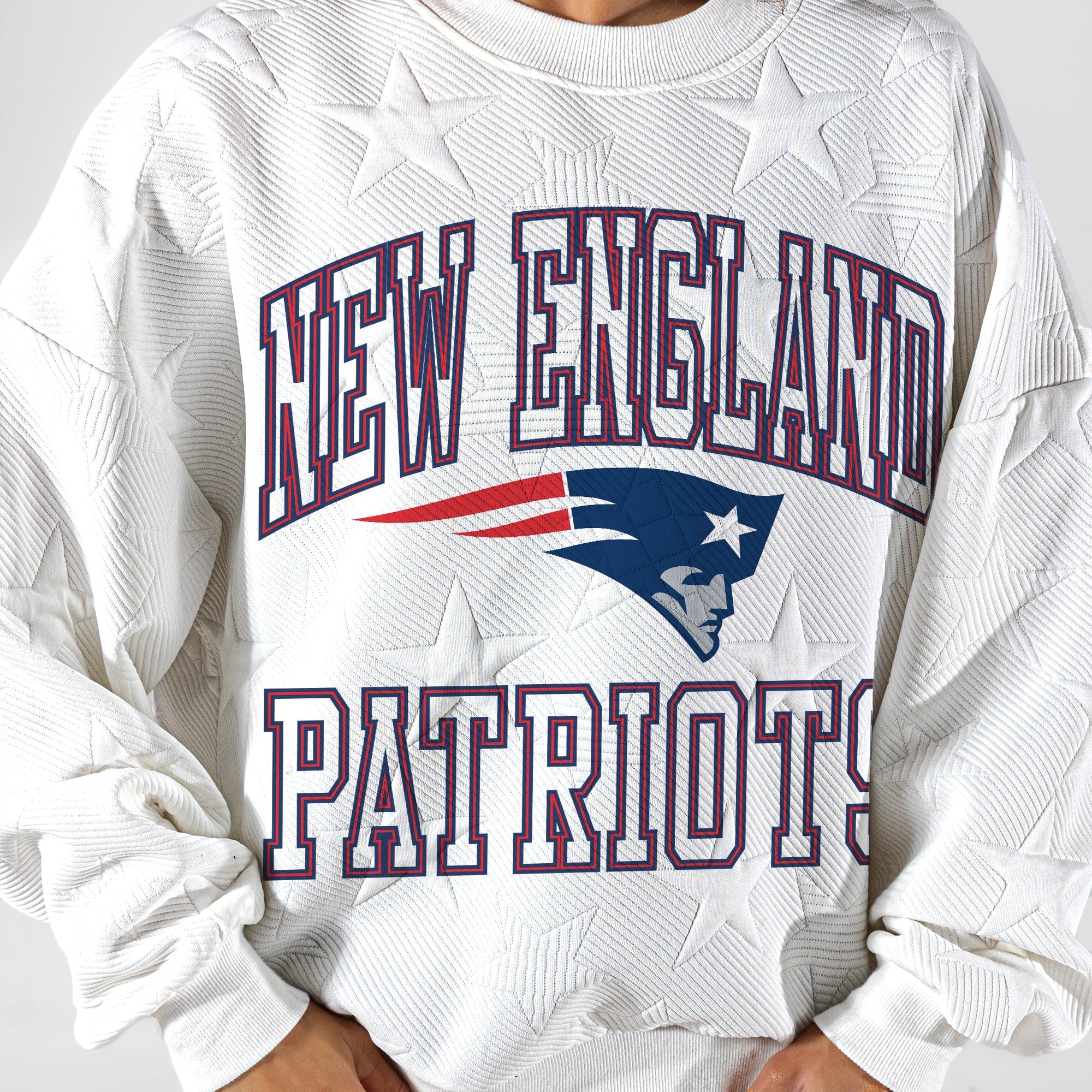 NEW ENGLAND PATRIOTS BIG PLAY ENERGY EMBOSSED STAR CREWNECK