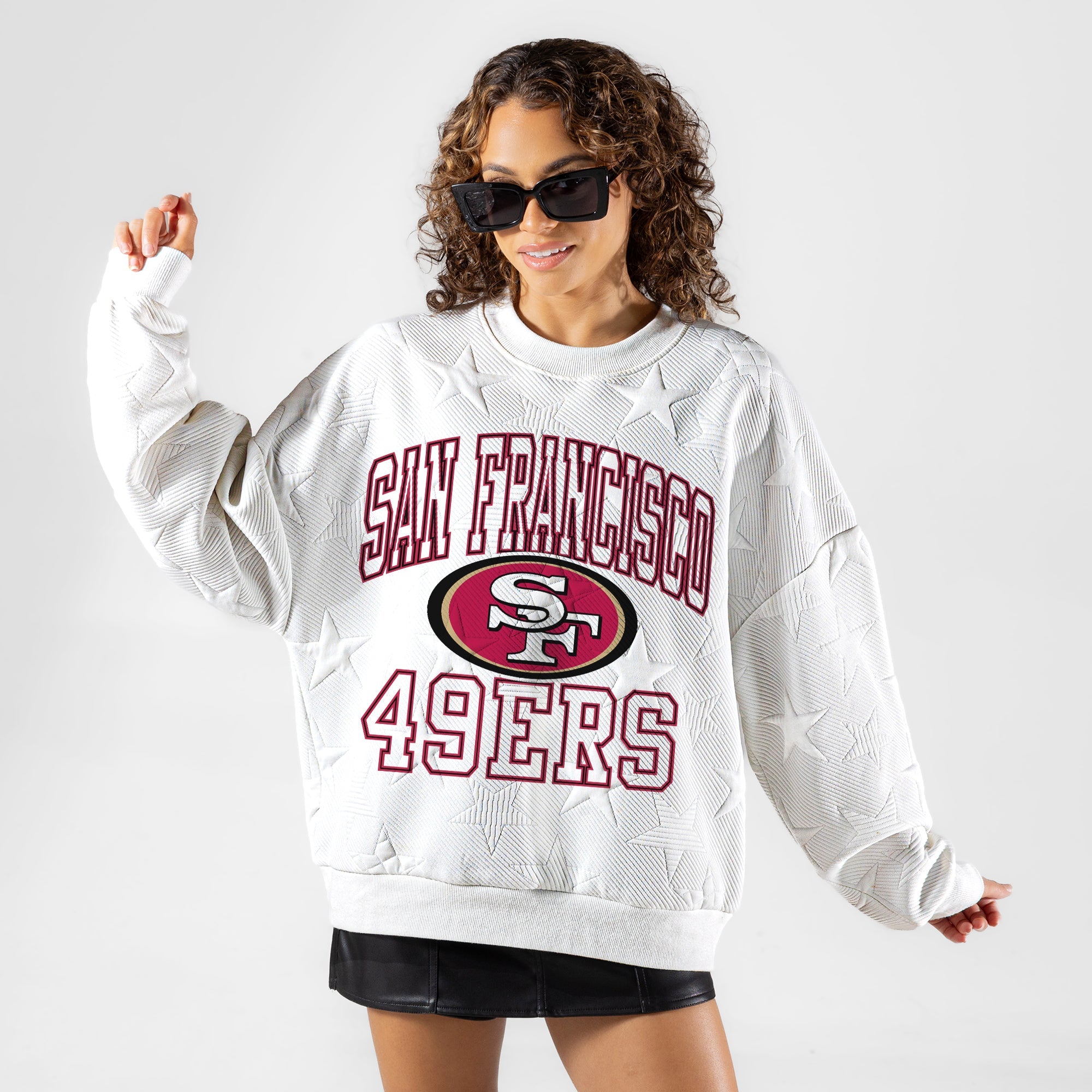 SAN FRANCISCO 49ERS BIG PLAY ENERGY EMBOSSED STAR CREWNECK