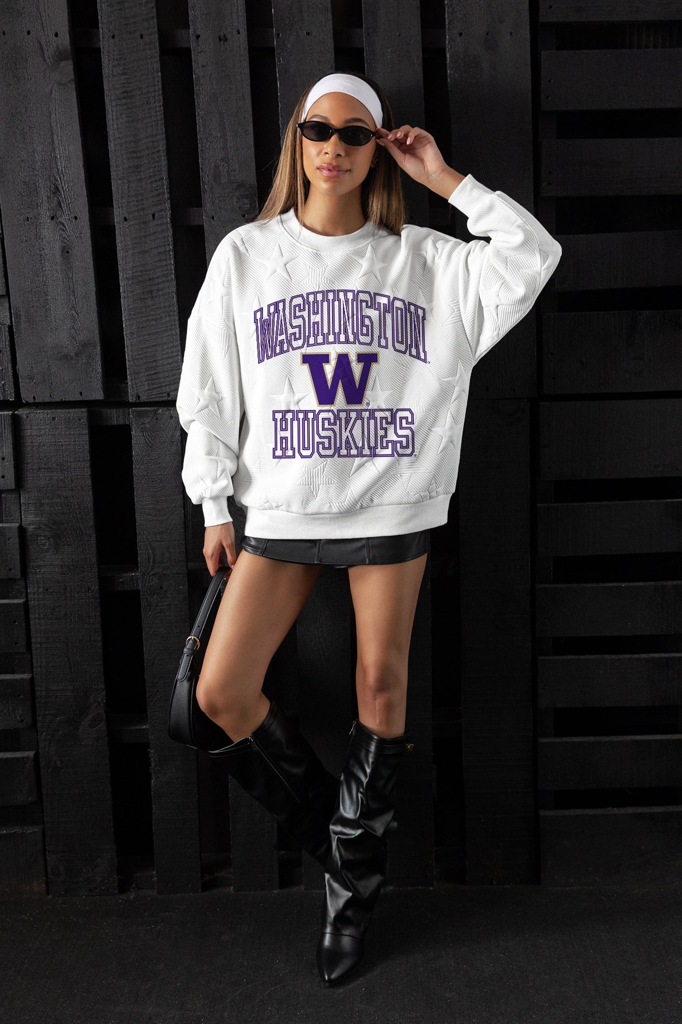 WASHINGTON HUSKIES BIG PLAY ENERGY EMBOSSED STAR CREWNECK