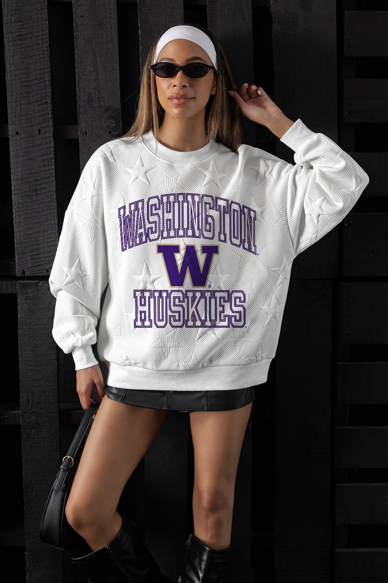 WASHINGTON HUSKIES BIG PLAY ENERGY EMBOSSED STAR CREWNECK