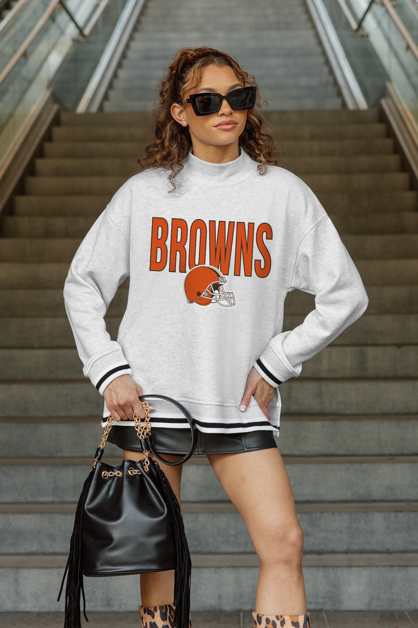 CLEVELAND BROWNS RALLY POINT CONTRAST MOCKNECK PULLOVER