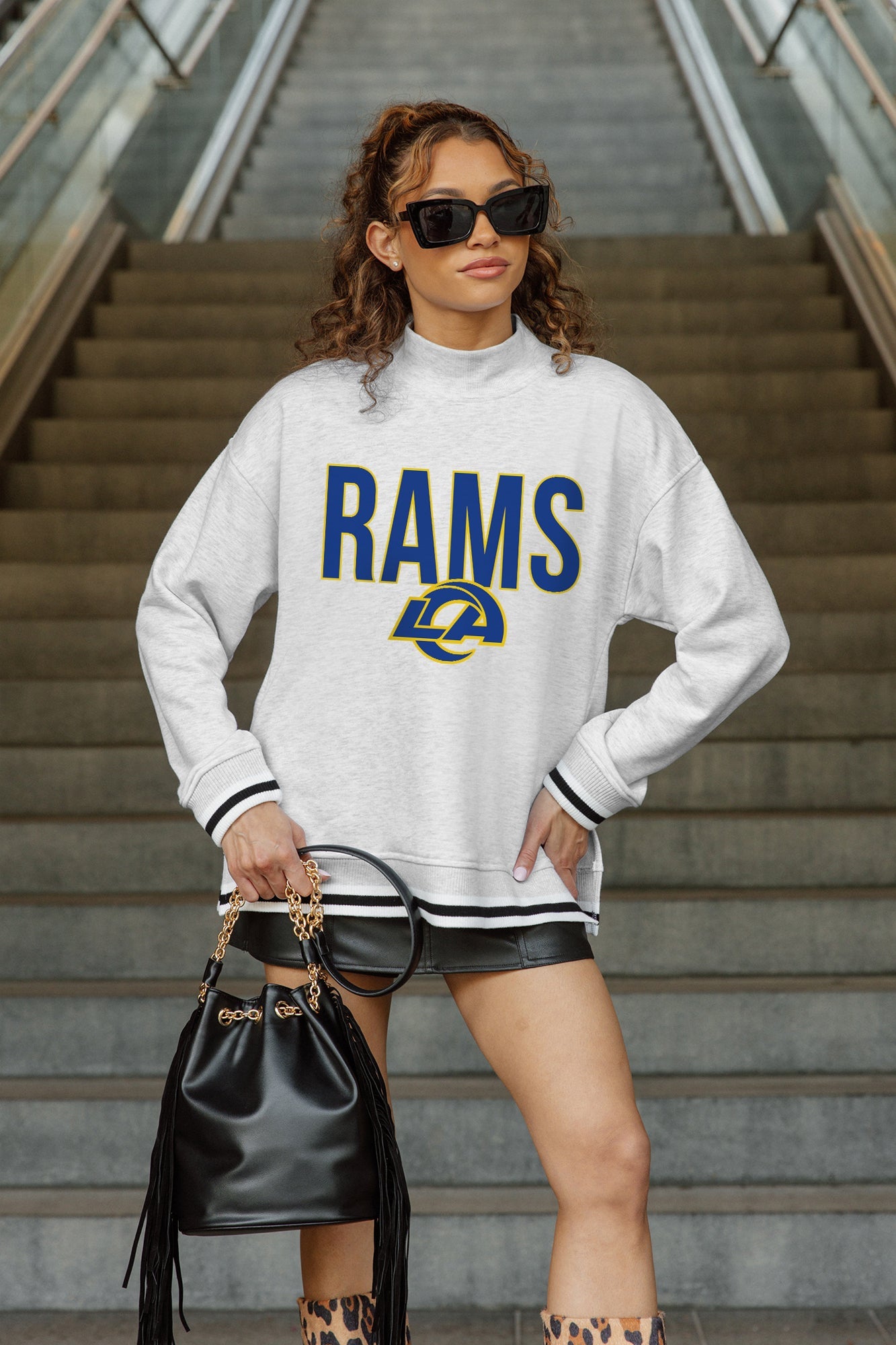 LOS ANGELES RAMS RALLY POINT CONTRAST MOCKNECK PULLOVER