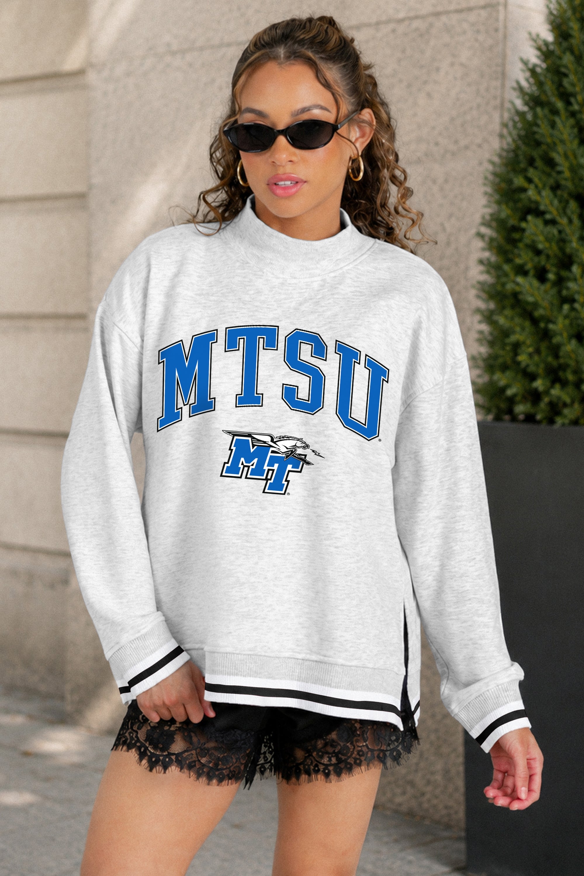 MIDDLE TENNESSEE STATE BLUE RAIDERS RALLY POINT CONTRAST MOCKNECK PULLOVER