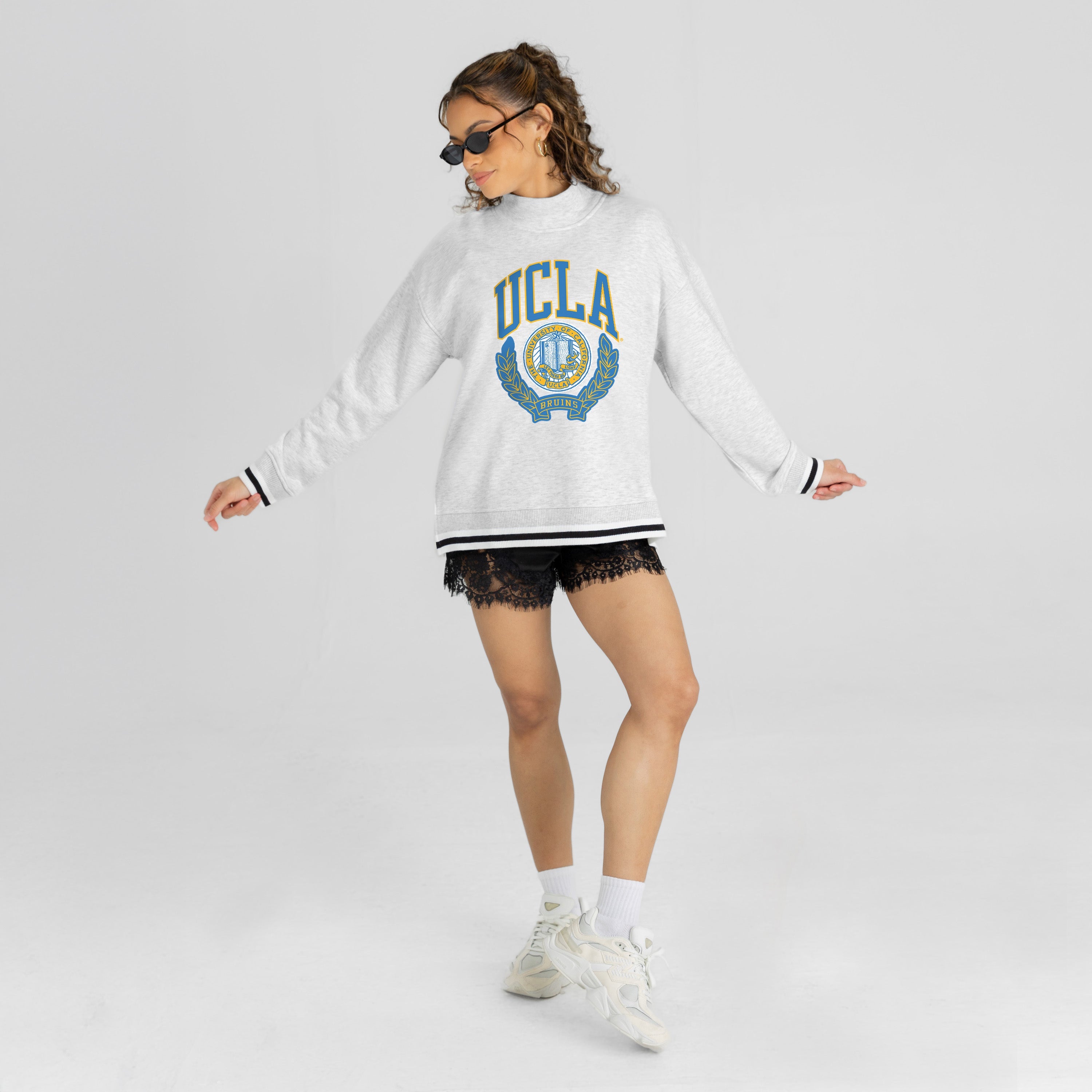UCLA BRUINS RALLY POINT CONTRAST MOCKNECK PULLOVER