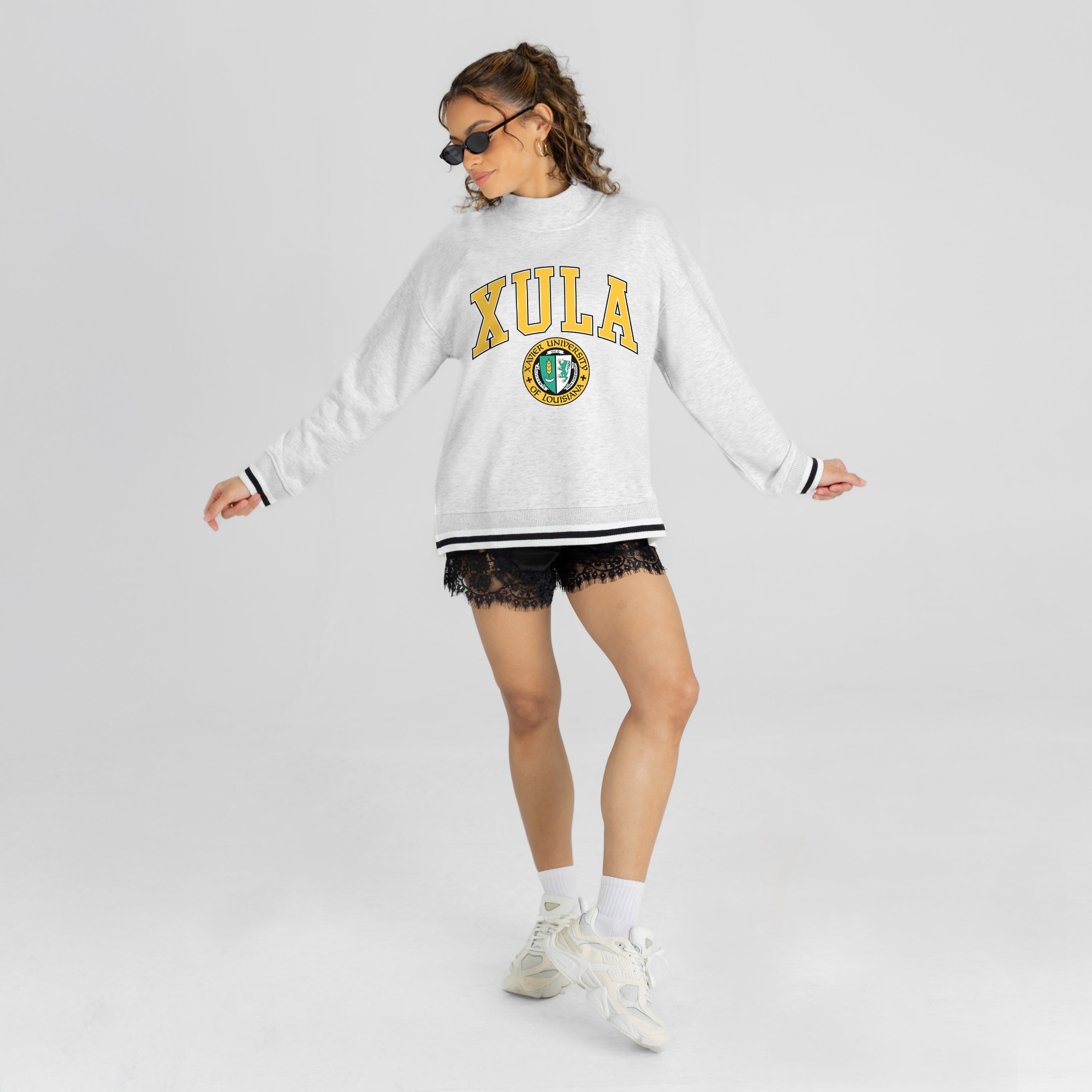 XAVIER UNIVERSITY OF LOUISIANA GOLD RALLY POINT CONTRAST MOCKNECK PULLOVER