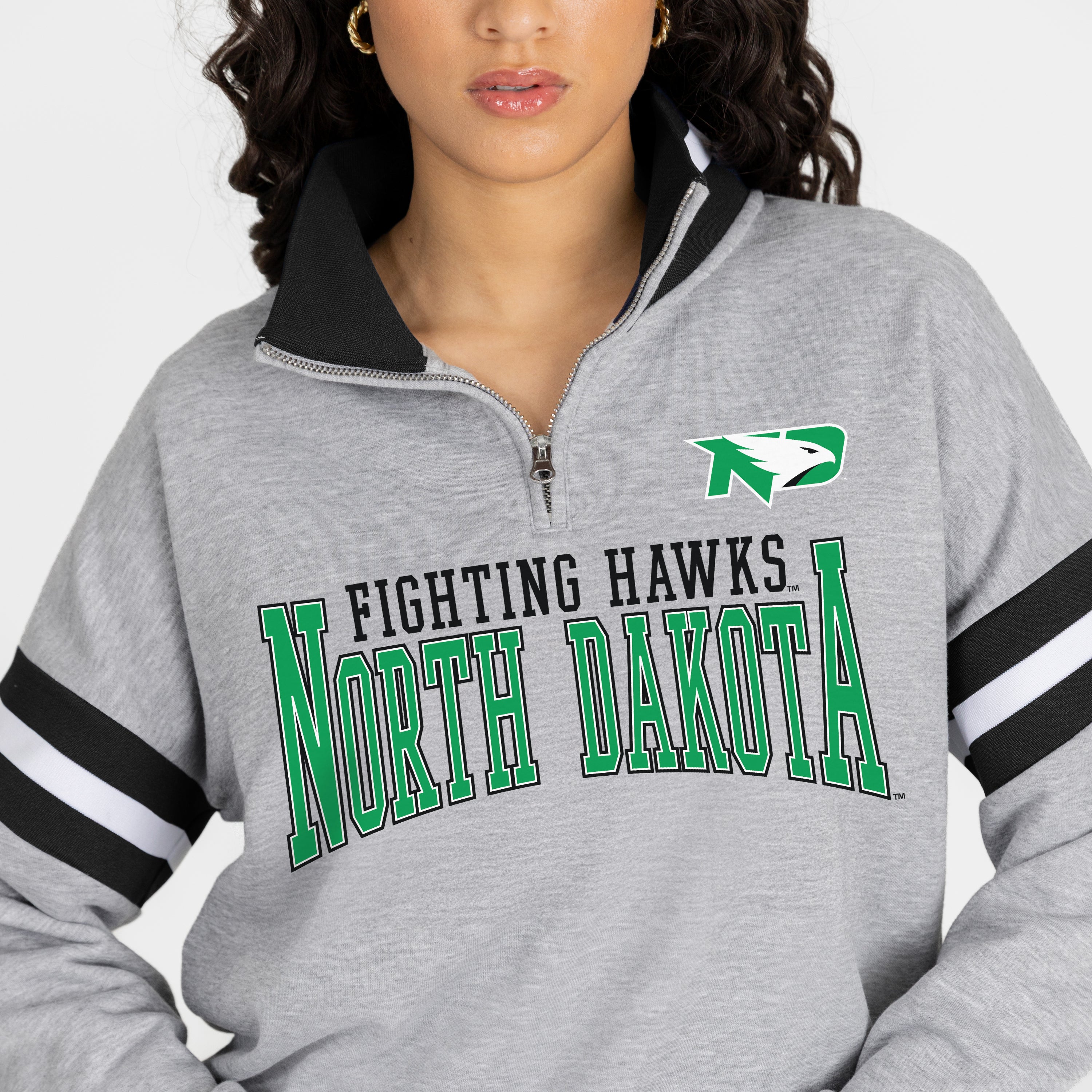 NORTH DAKOTA FIGHTING HAWKS HOLD THE LINE PREMIUM QUARTER-ZIP PULLOVER
