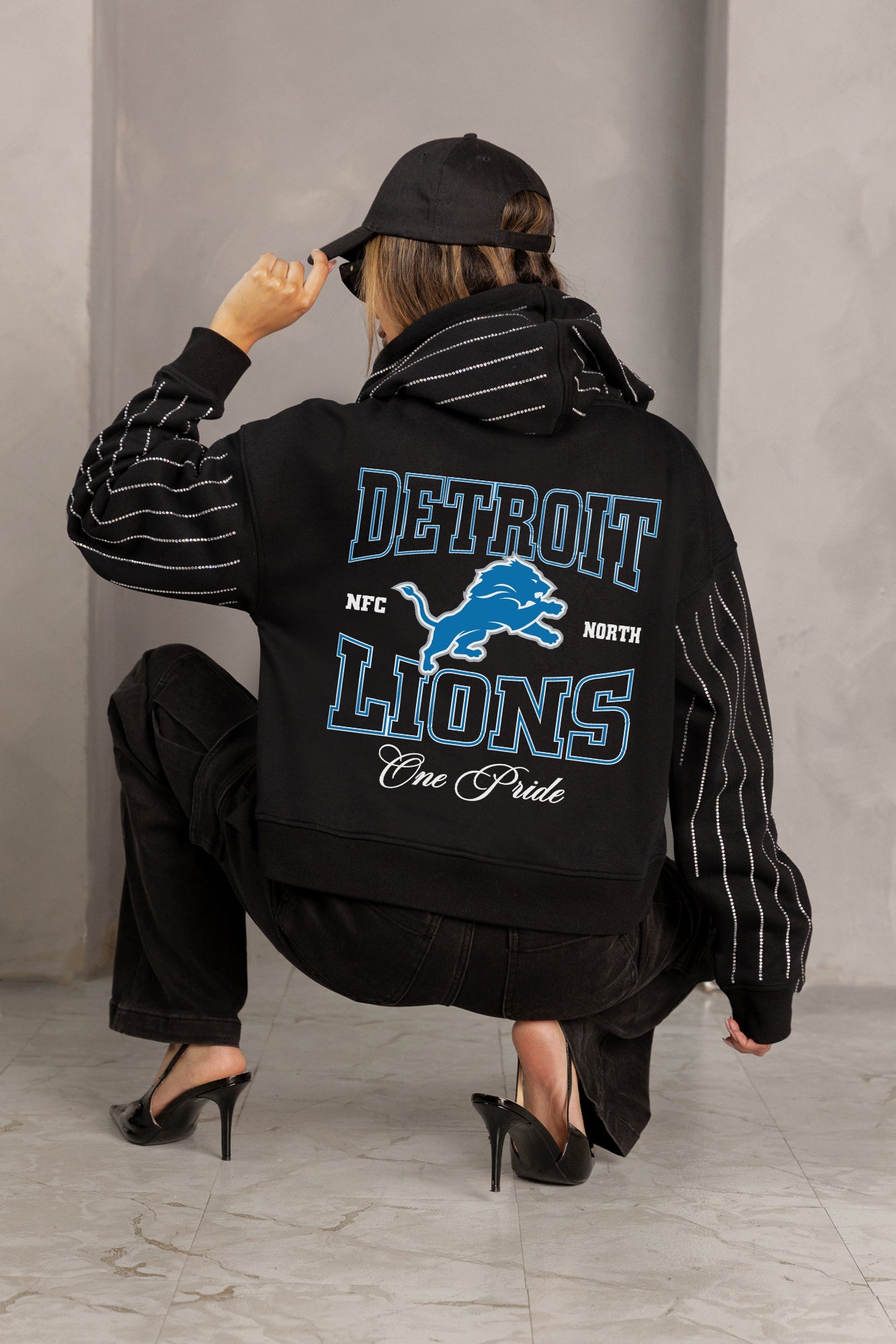 DETROIT LIONS EYES ON THE PRIZE RHINESTUD STRIPE ZIP HOODIE